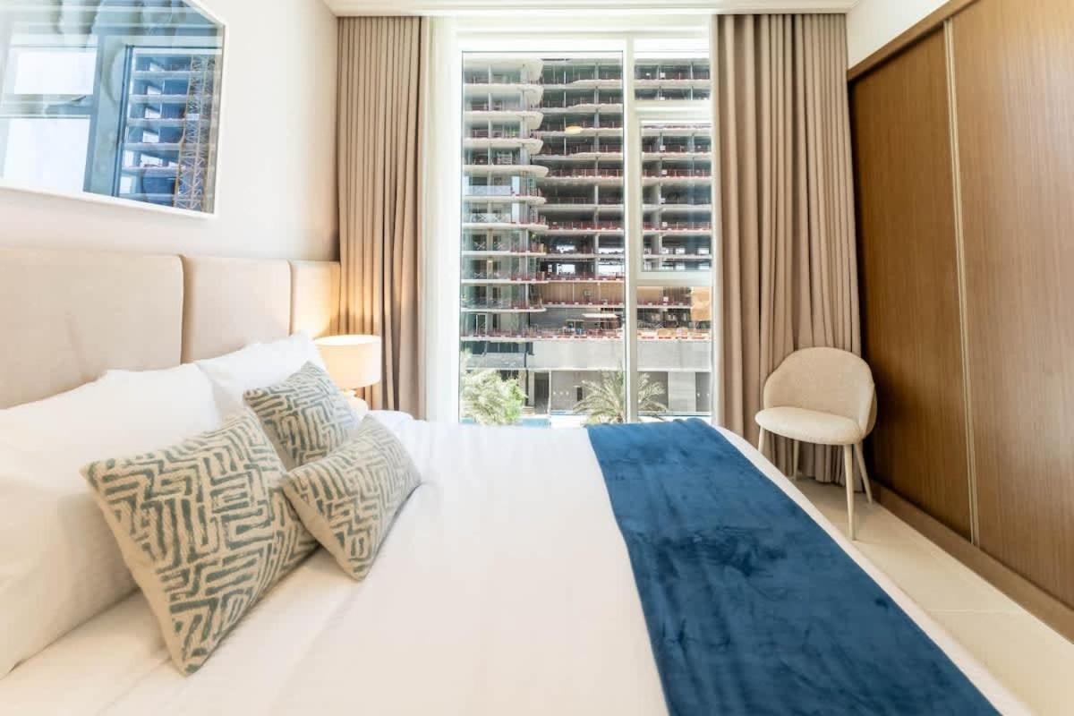 FAM Living 1BR Coastal Stay Palace Beach Residence