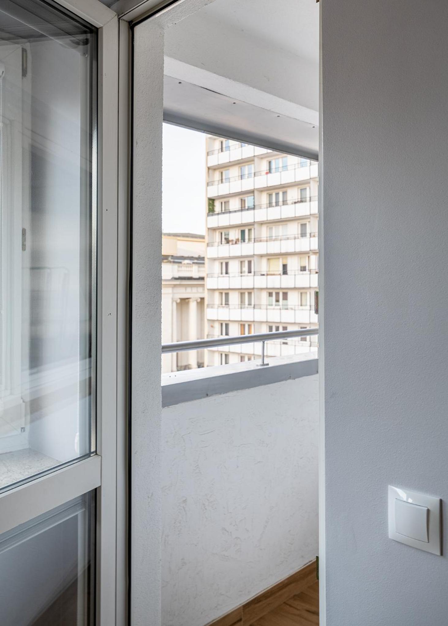 RentPlanet - Apartament przy Pałacu Kultury i Nauki