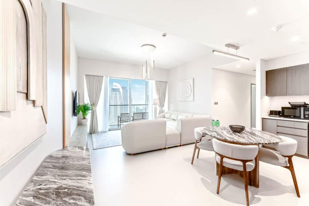 FAM Living Grande 2Bed with Panoramic Burj Khalifa Fountain View