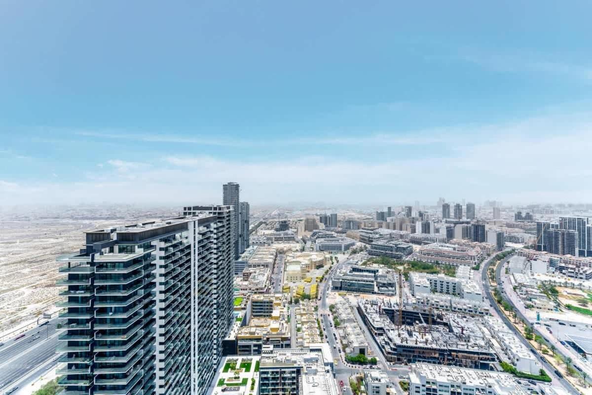 FAM Living Premium 1 Bed Sky View Escape in Binghatti House JVC