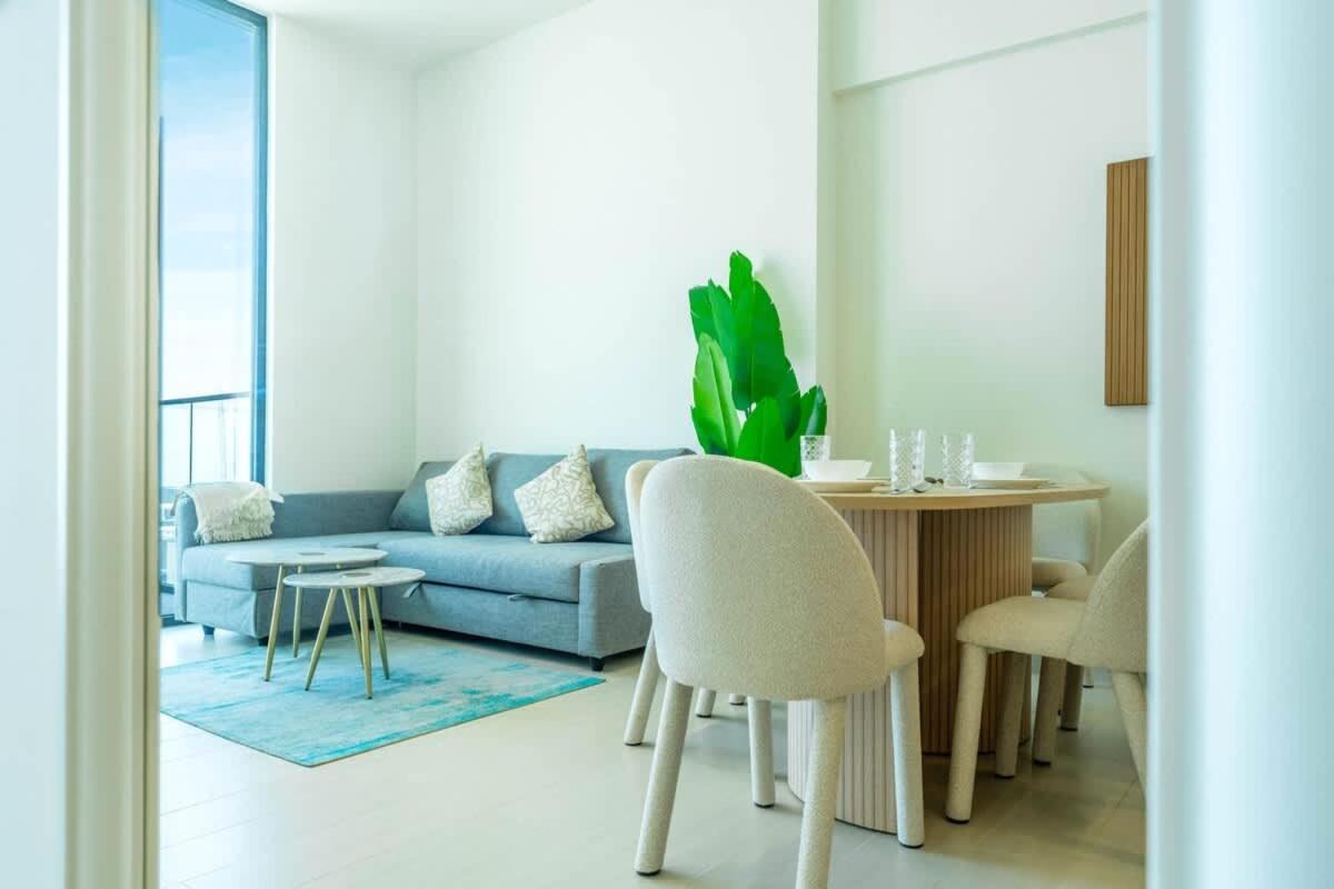 FAM Living Premium 1 Bed Sky View Escape in Binghatti House JVC