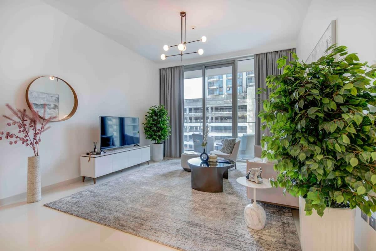 FAM Living - Beachside 1BR Haven in Beach Isle Tower 2