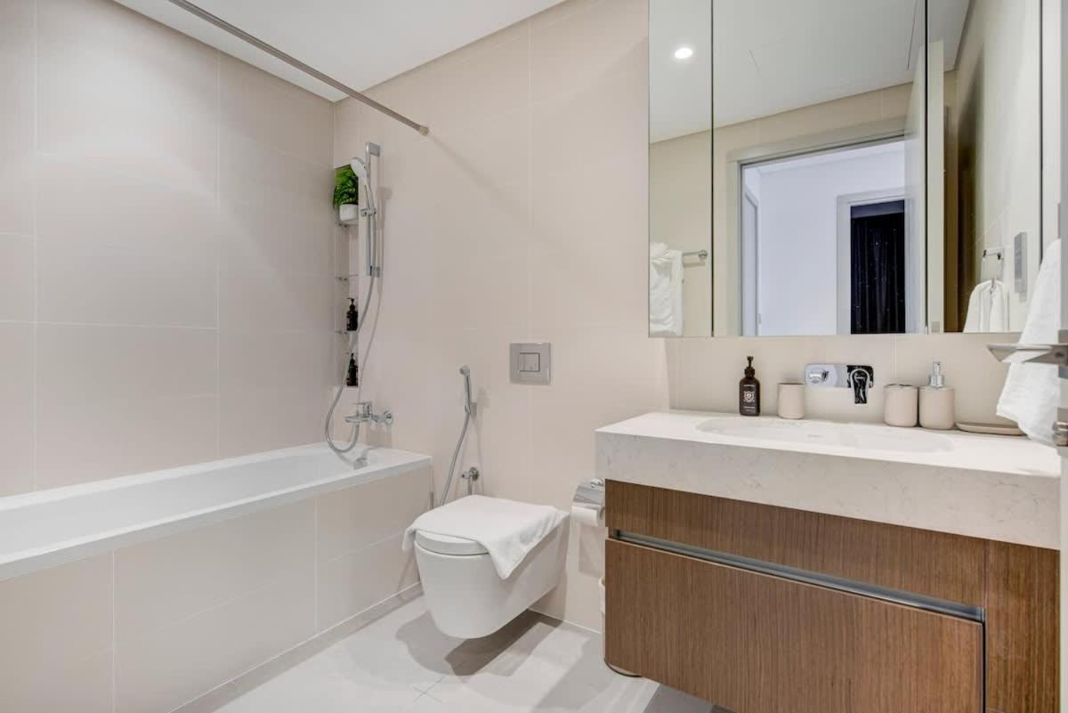 FAM Living - Beachside 1BR Haven in Beach Isle Tower 2