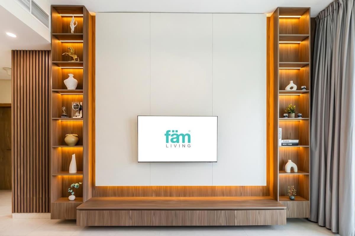 FAM Living - 2BR Apartment with Burj & Canal Views at The Bay