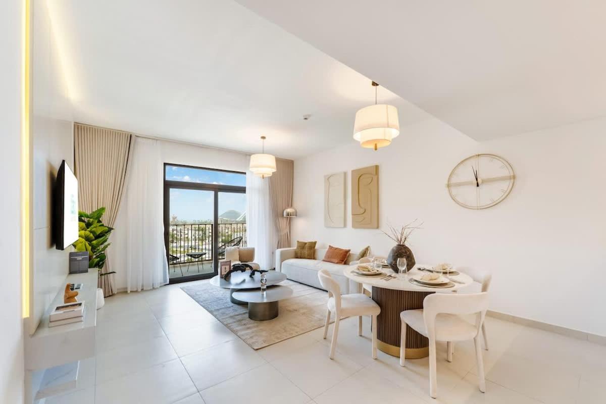 FAM Living -Madinat Jumeirah Living Apartment with Iconic Views
