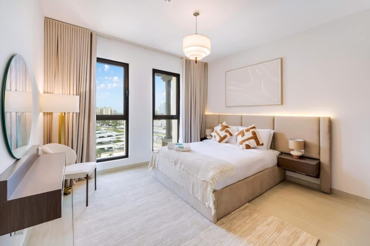 FAM Living -Madinat Jumeirah Living Apartment with Iconic Views