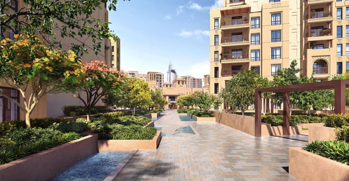 FAM Living -Madinat Jumeirah Living Apartment with Iconic Views