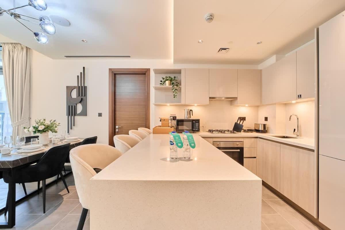 FAM Living -Bright & Spacious Home in Sobha Hartland