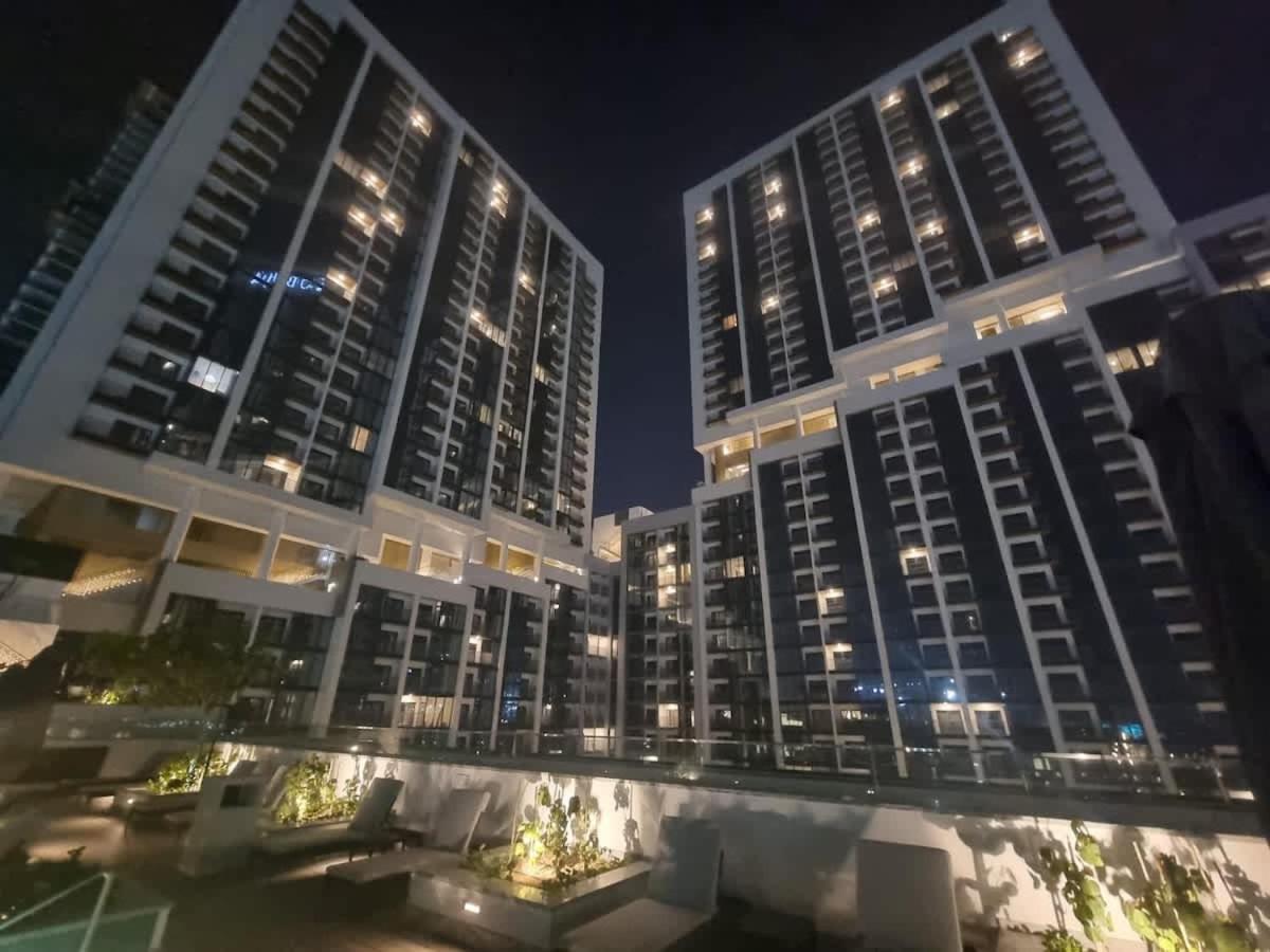 FAM Living -Bright & Spacious Home in Sobha Hartland
