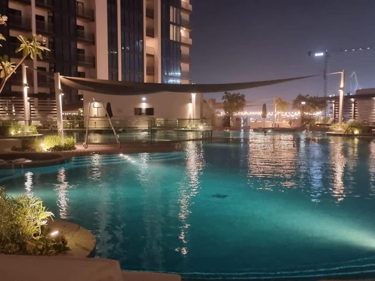FAM Living -Bright & Spacious Home in Sobha Hartland