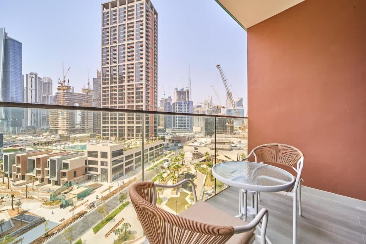 FAM Living Dubai Escape Sleek Studio at Peninsula Five