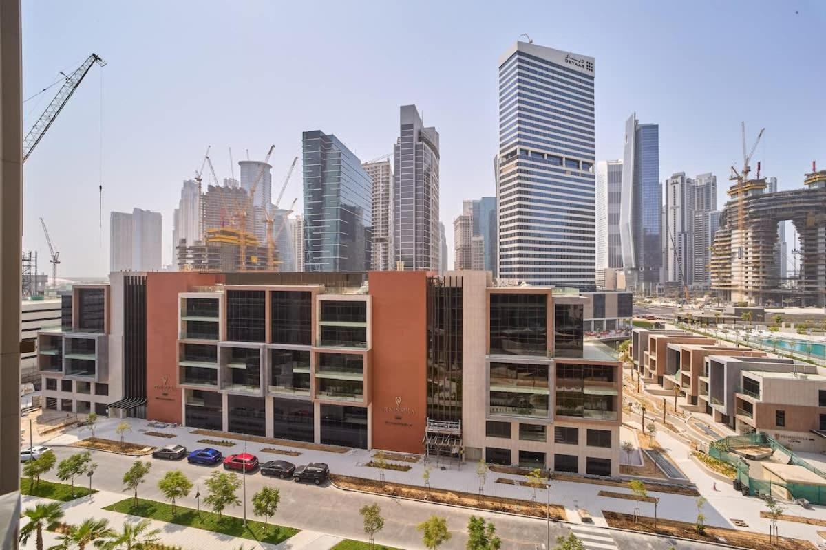 FAM Living Dubai Escape Sleek Studio at Peninsula Five