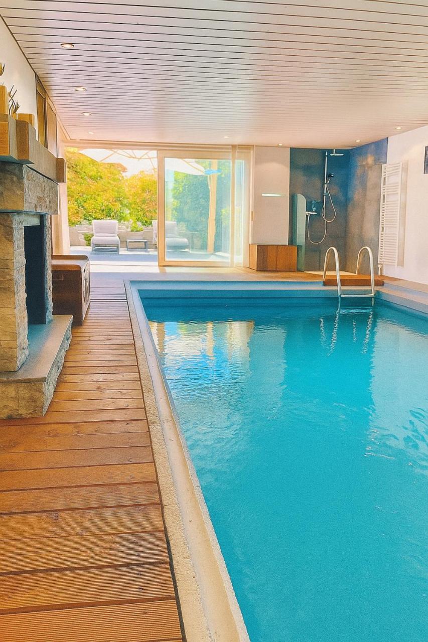 Suite4you Erlen l Privater Indoorpool ganzjährig beheizt & Sauna l 10min zum Bodensee, Parkplatz & WLAN