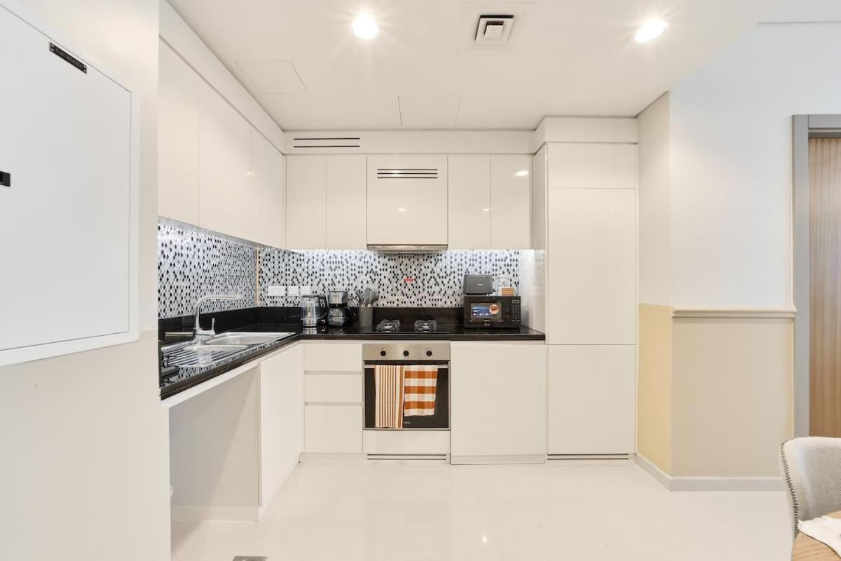 FAM Living - 2 Bedroom Aykon City Dubai