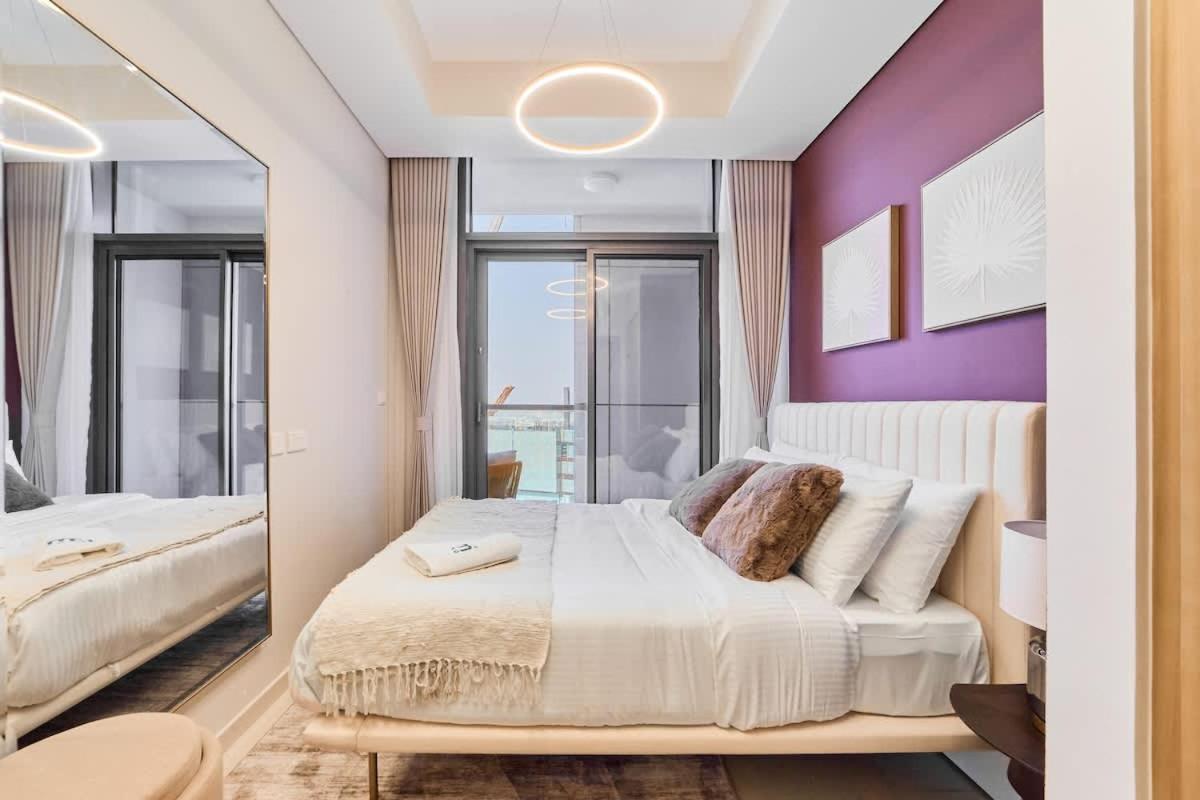 FAM Living - 2 Bedroom Aykon City Dubai