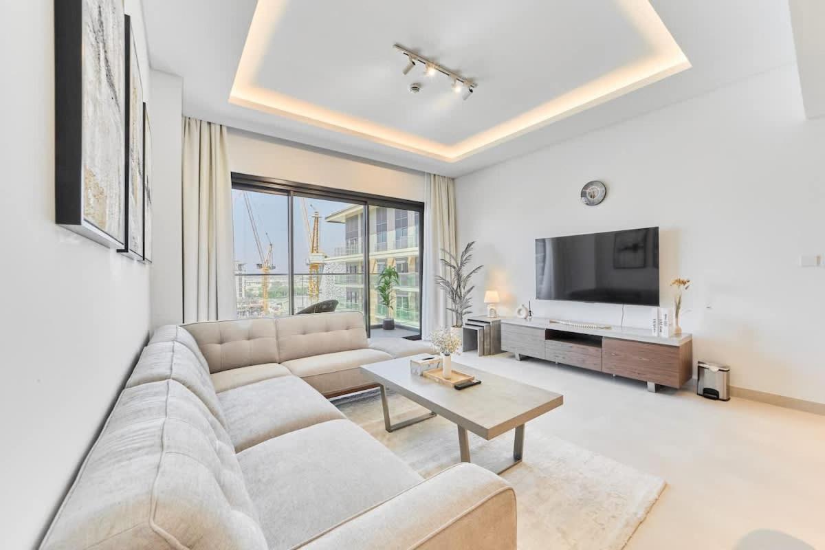 FAM Living City Walk Viridian 2 Bedroom Apartment