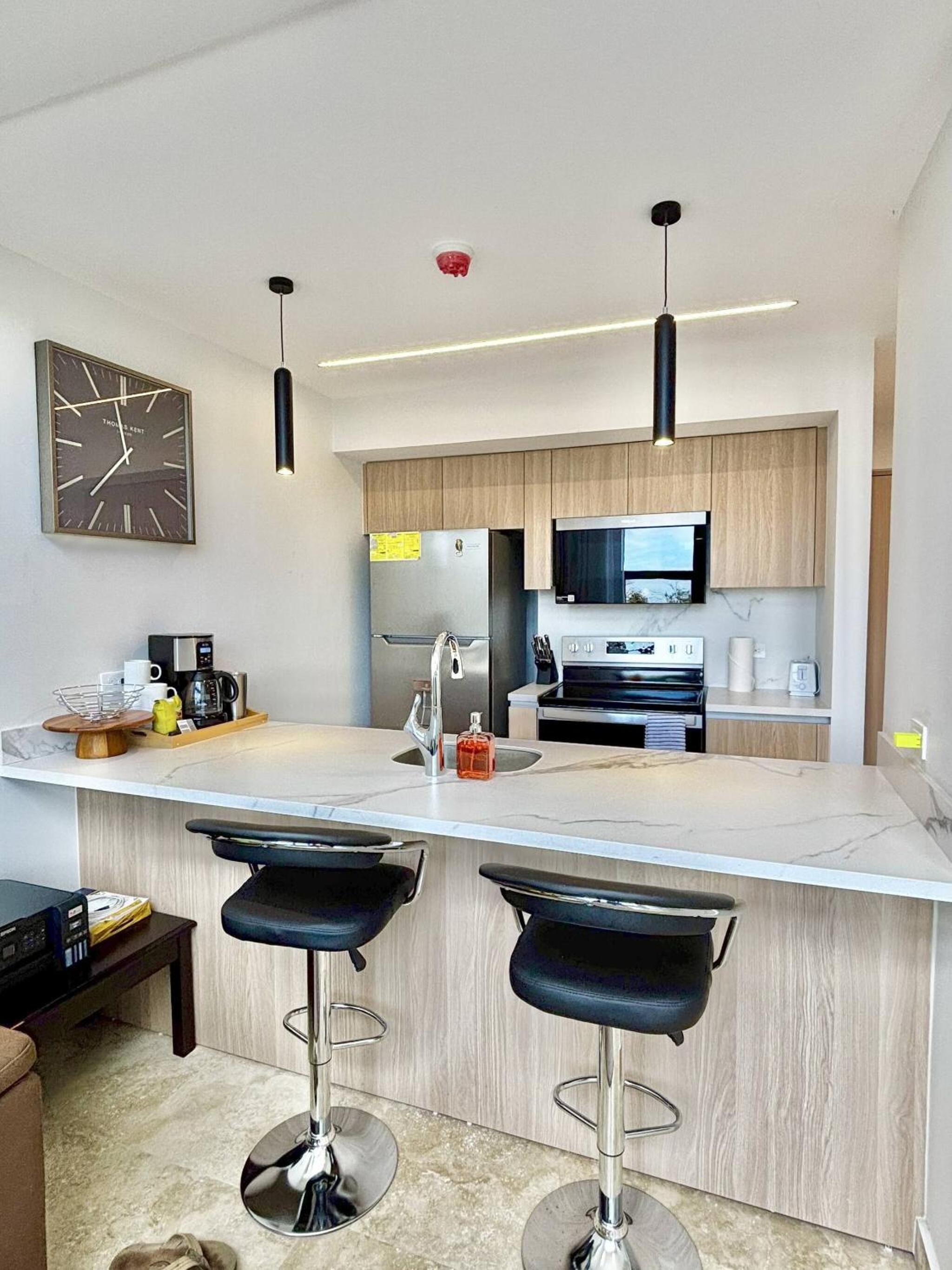 Brand New Loft Few Steps From The Beach
