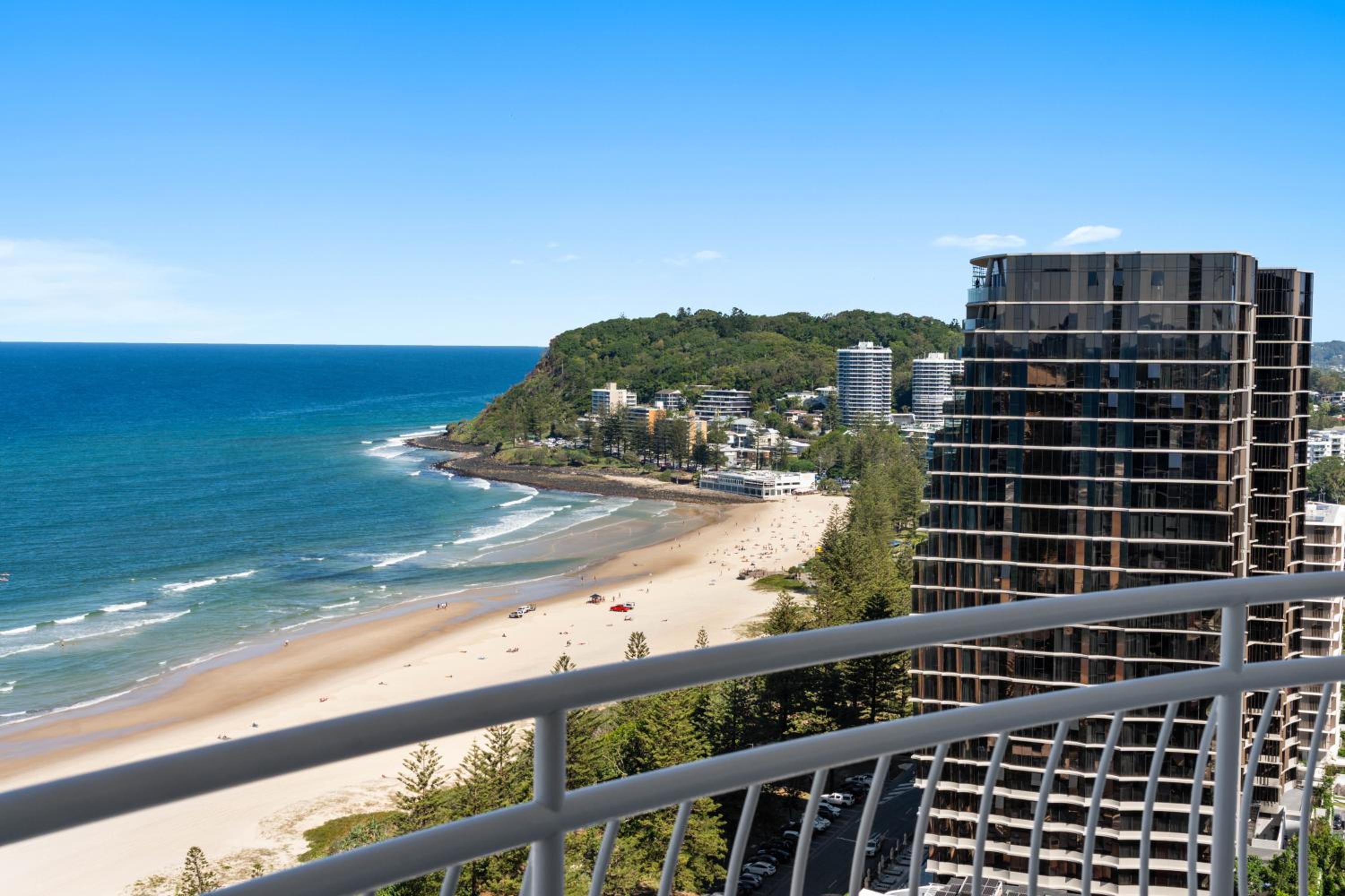 Elysian Blue 3BR Burleigh Heads Escape - Hosted by Burleigh Letting Co