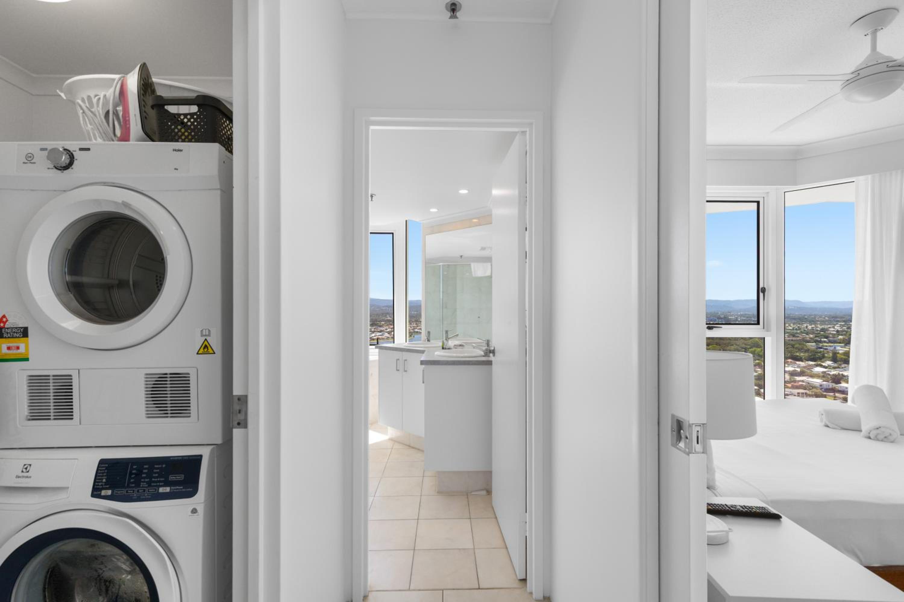 Elysian Blue 3BR Burleigh Heads Escape - Hosted by Burleigh Letting Co