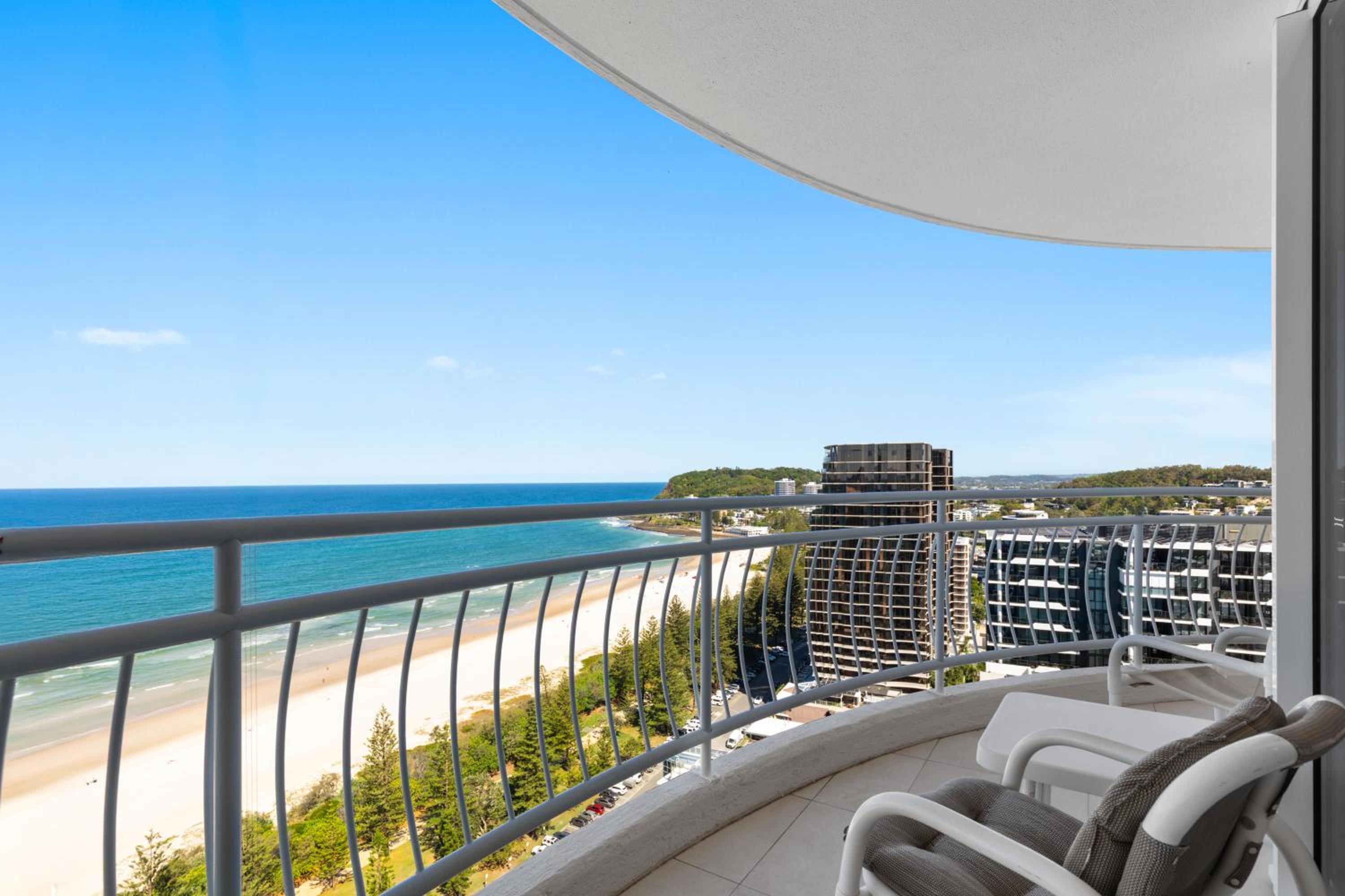 Elysian Blue 3BR Burleigh Heads Escape - Hosted by Burleigh Letting Co