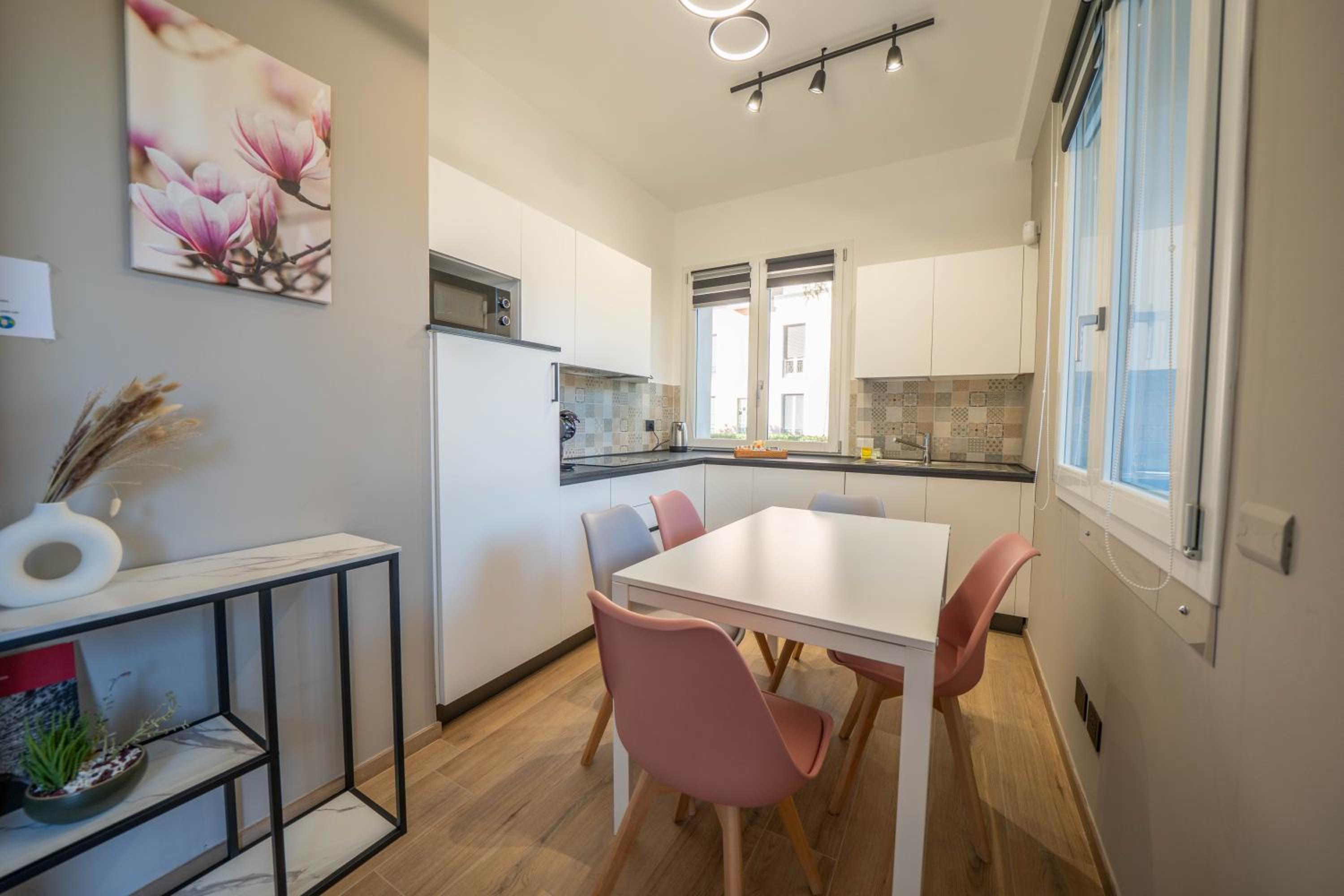 Green Apartments & Parking,Vimercate