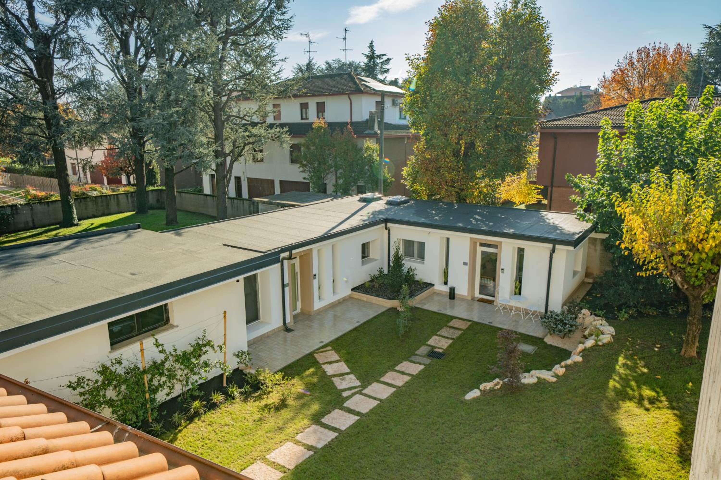 Green Apartments & Parking,Vimercate