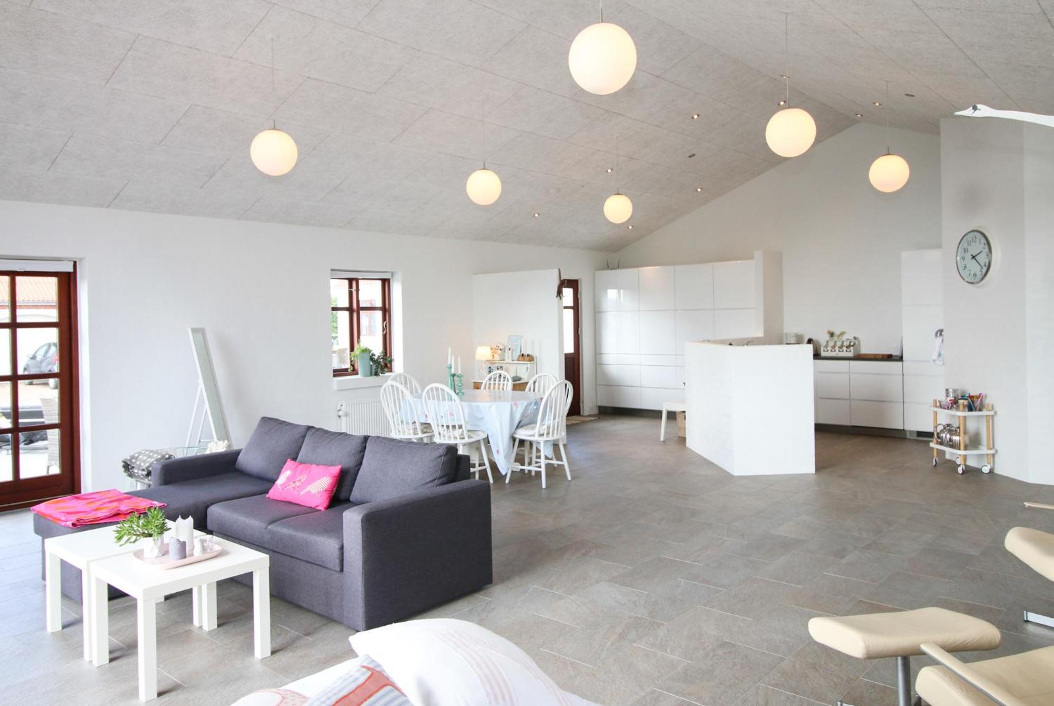 Photo 87
