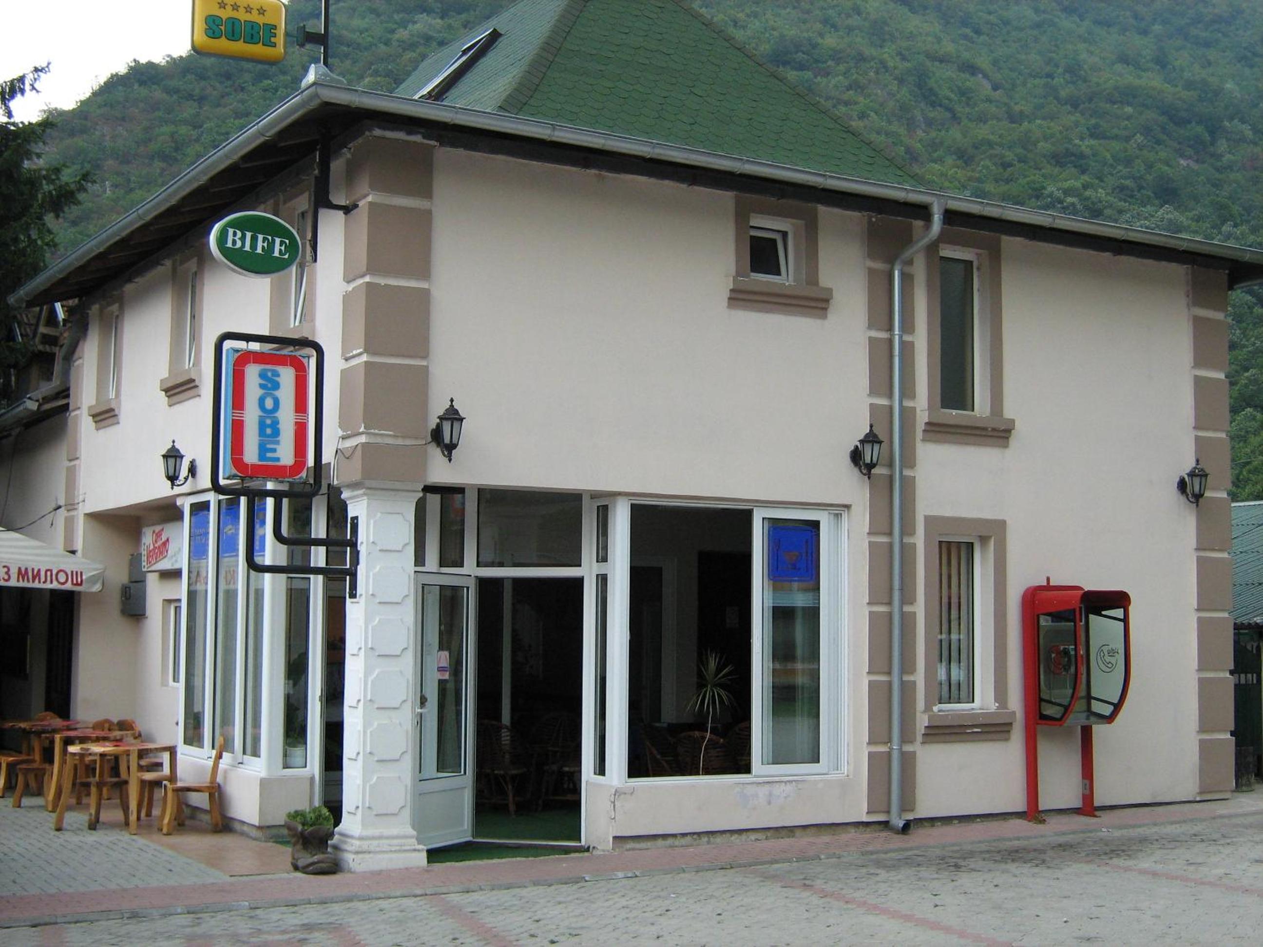 Photo 19