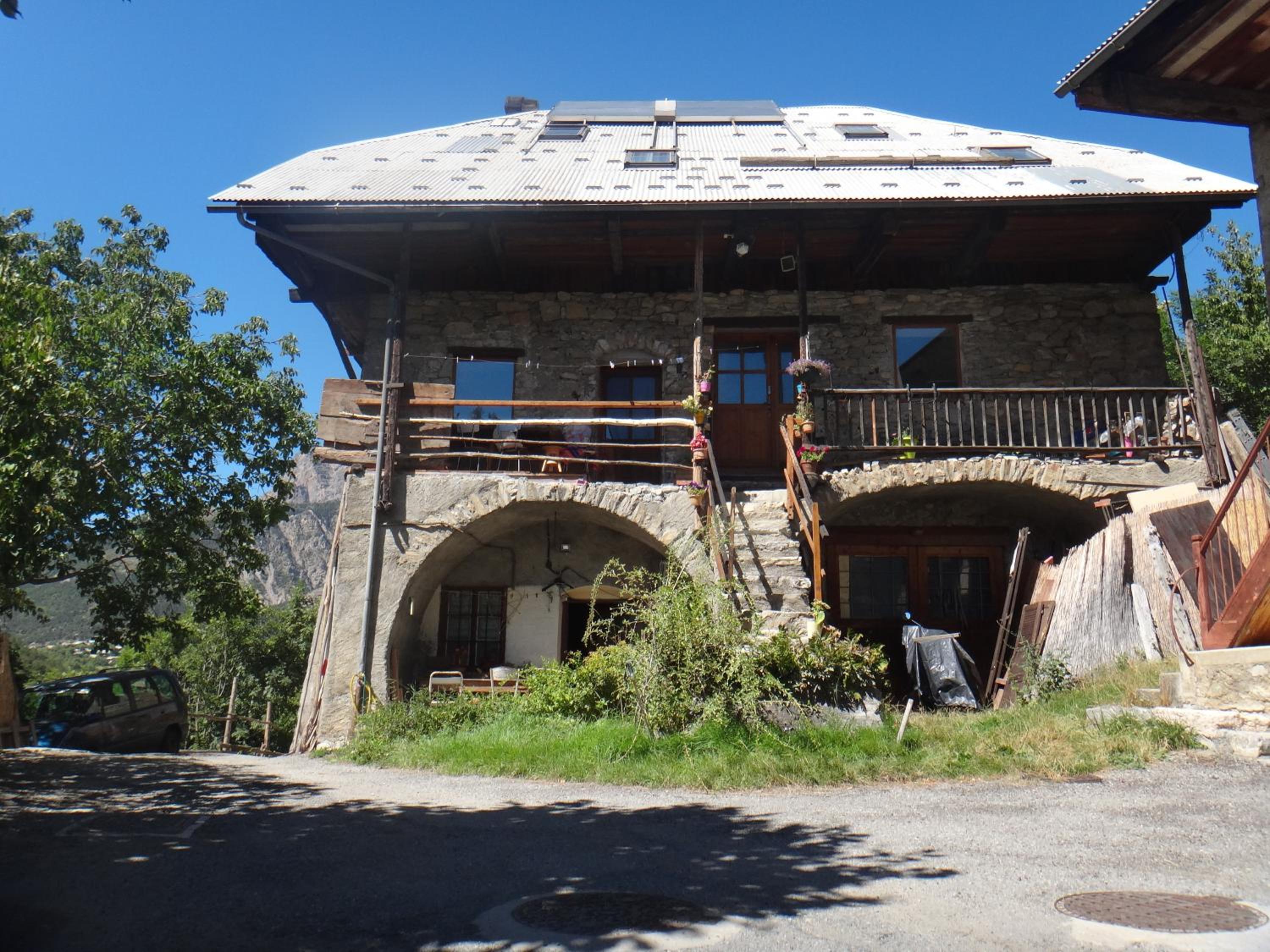 Photo 11