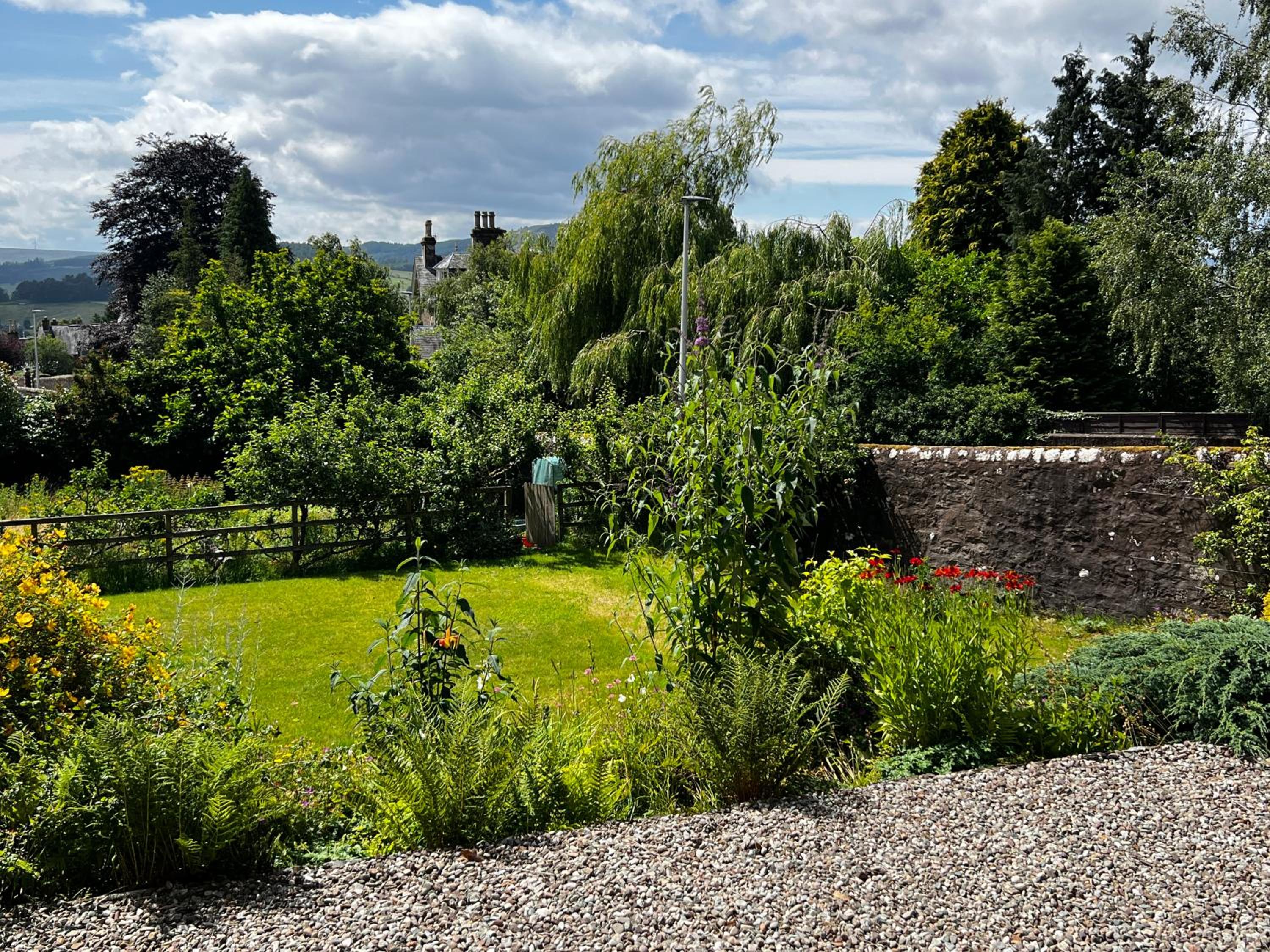 Dungora House