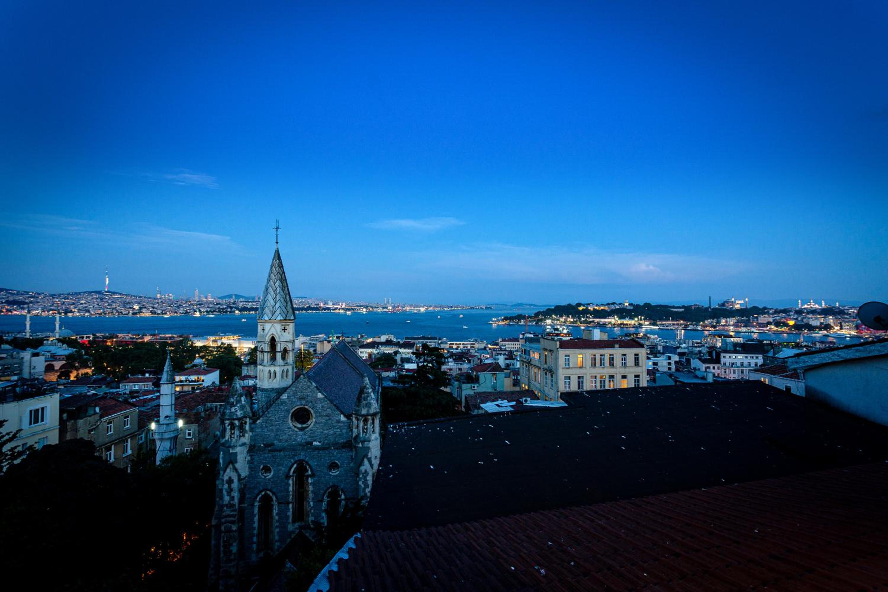 Alaattin Apartments