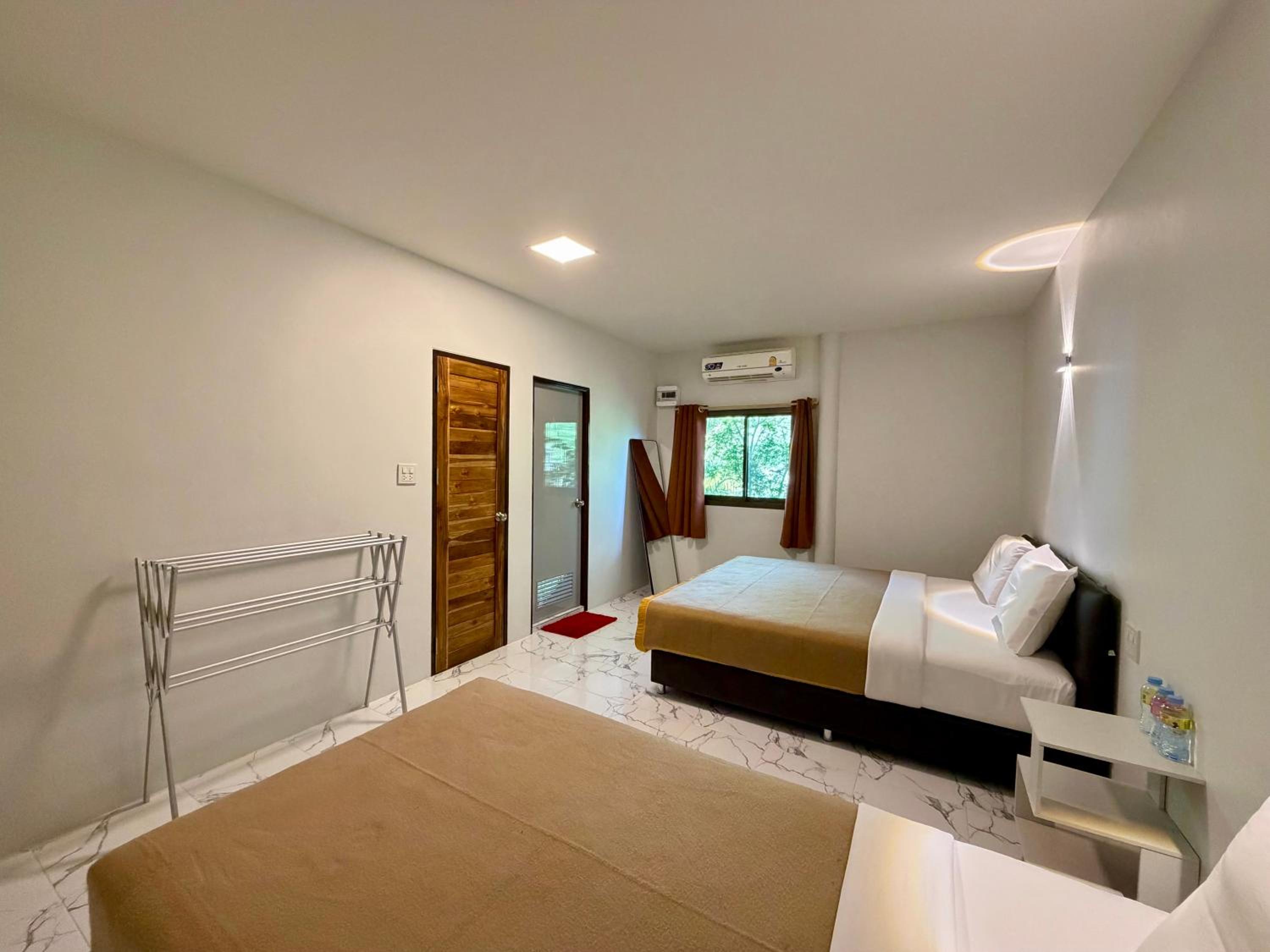 Orchard House Resort