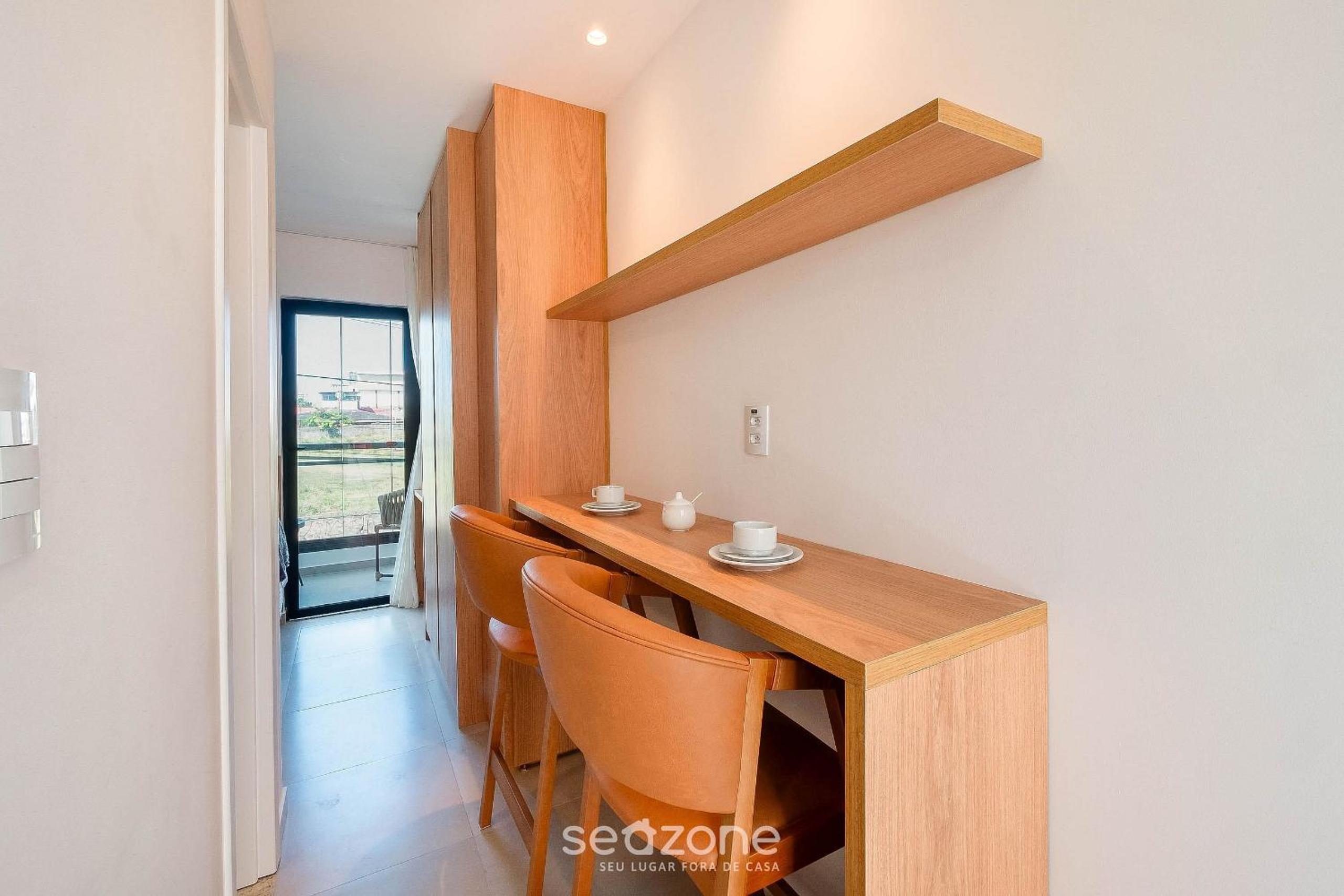 Fully equipped apartments in a building with a pool and gym, 280m from the beach - CLFs