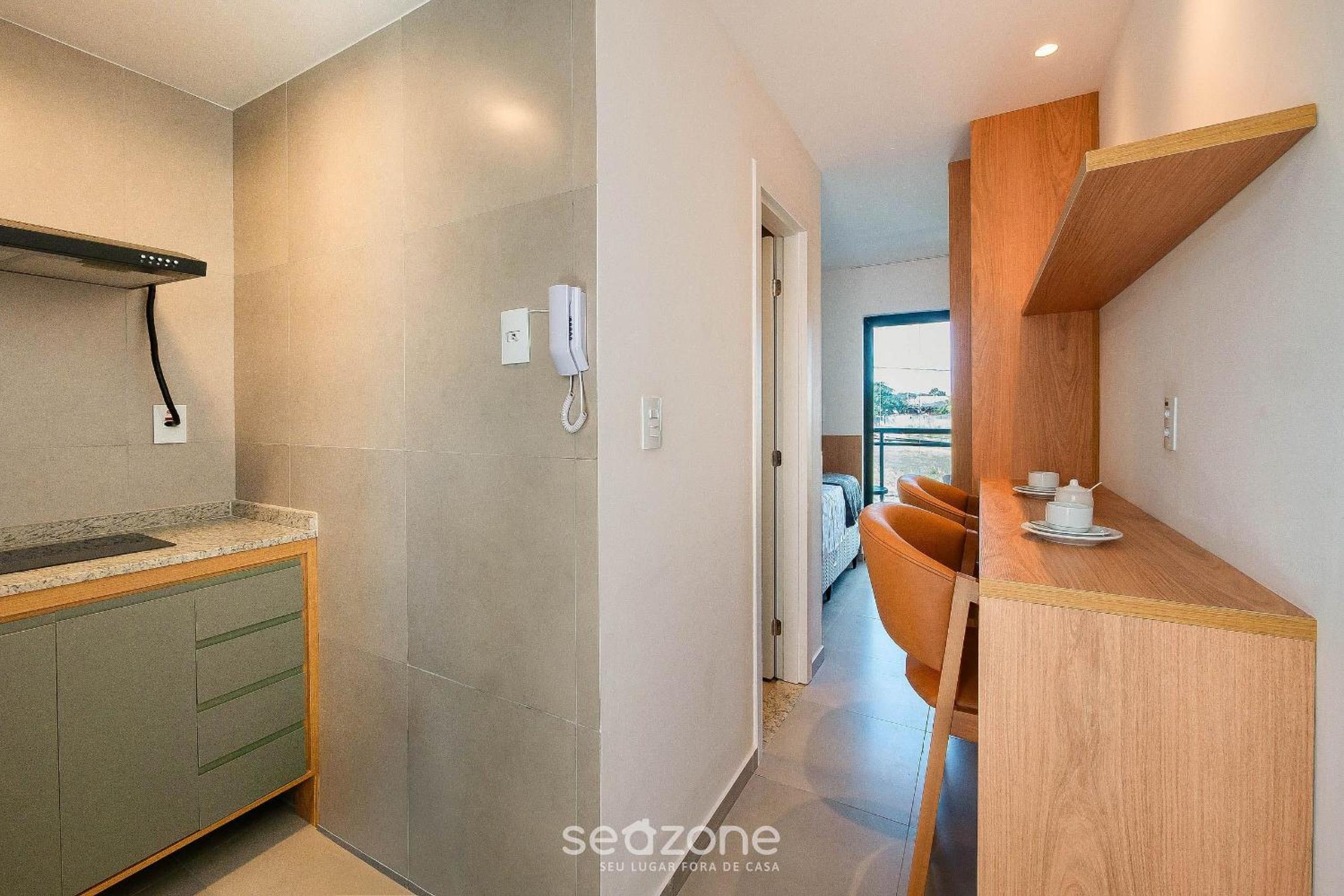 Fully equipped apartments in a building with a pool and gym, 280m from the beach - CLFs