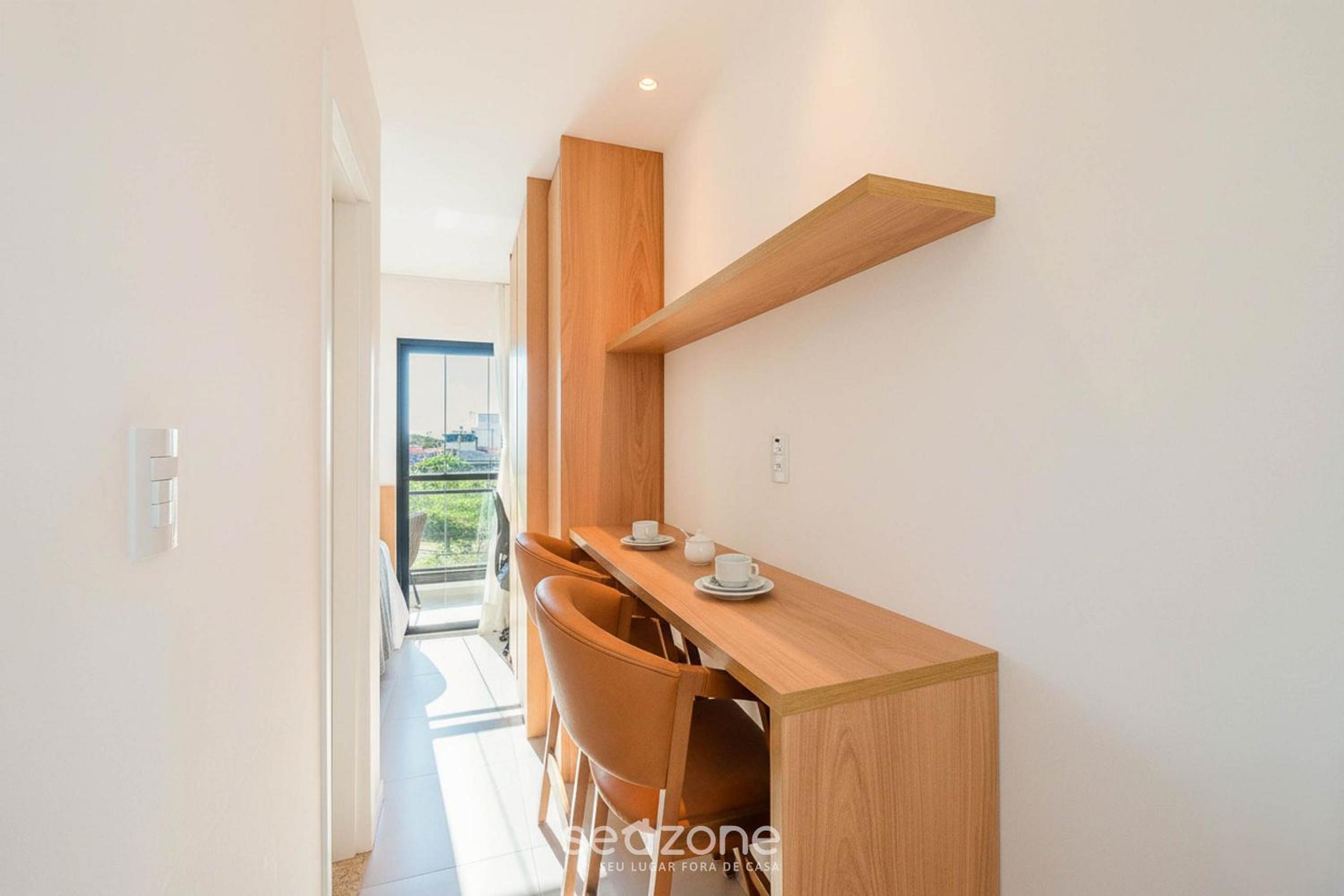 Fully equipped apartments in a building with a pool and gym, 280m from the beach - CLFs