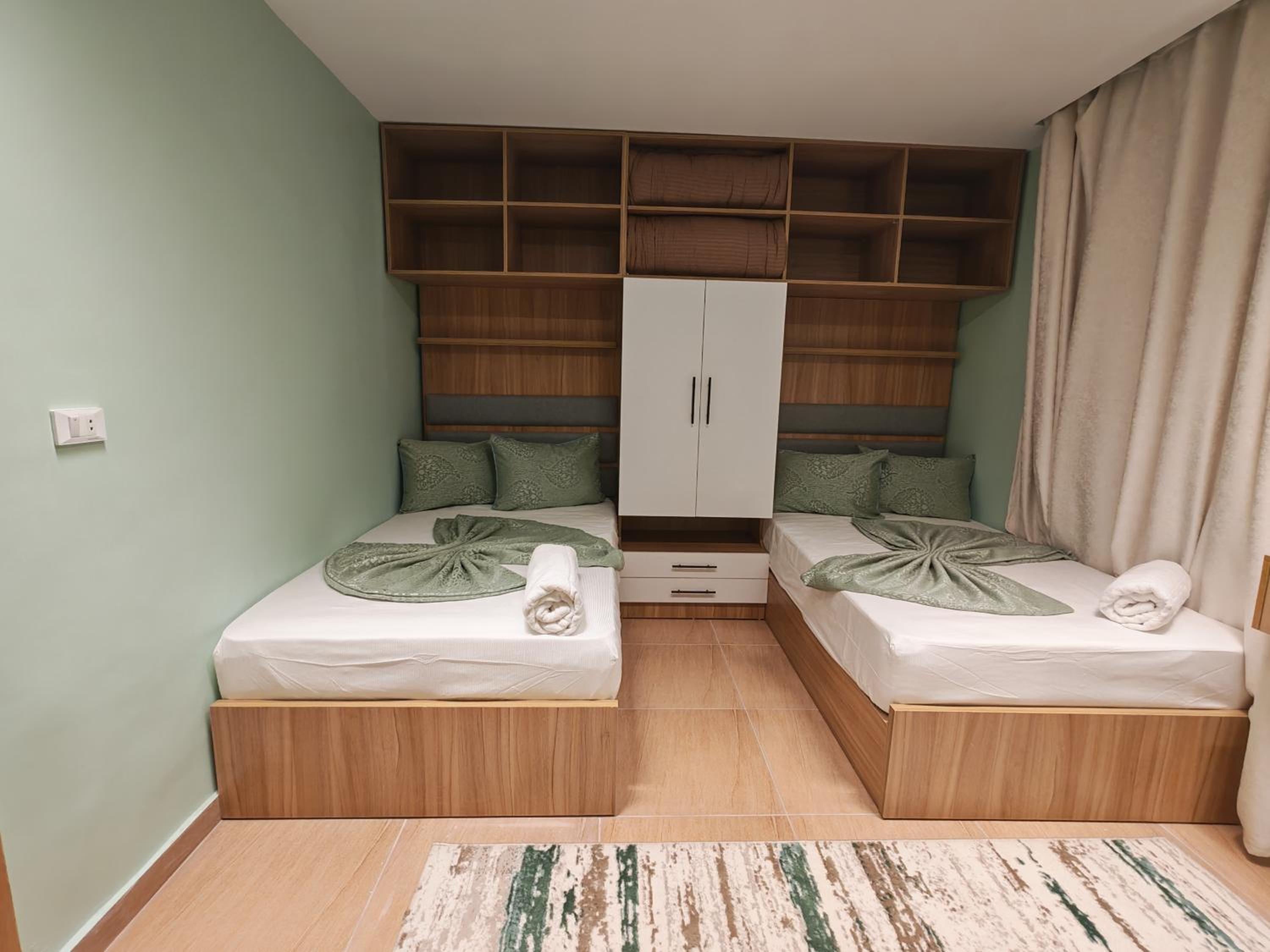 Tahrir apartments