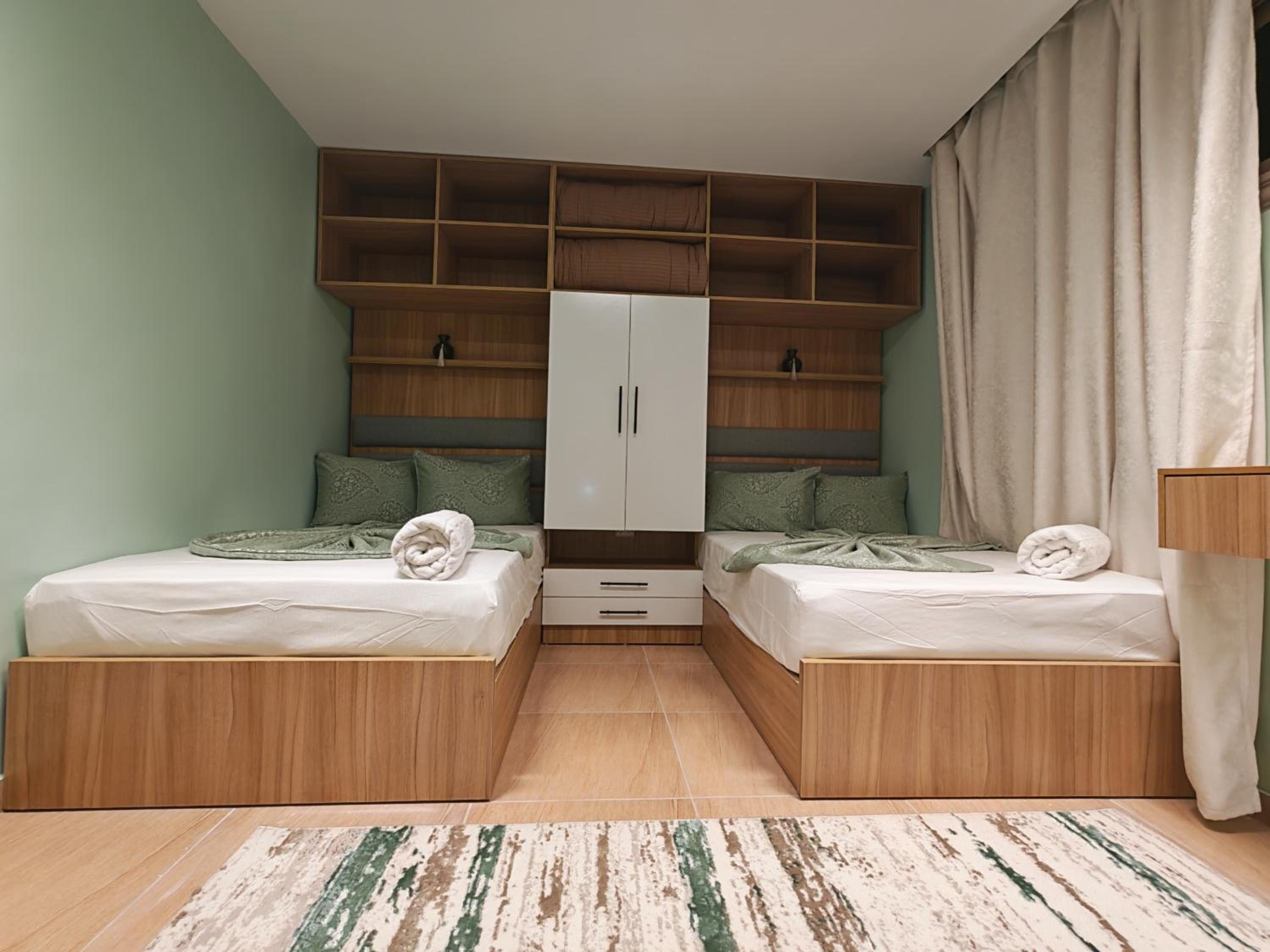 Tahrir apartments