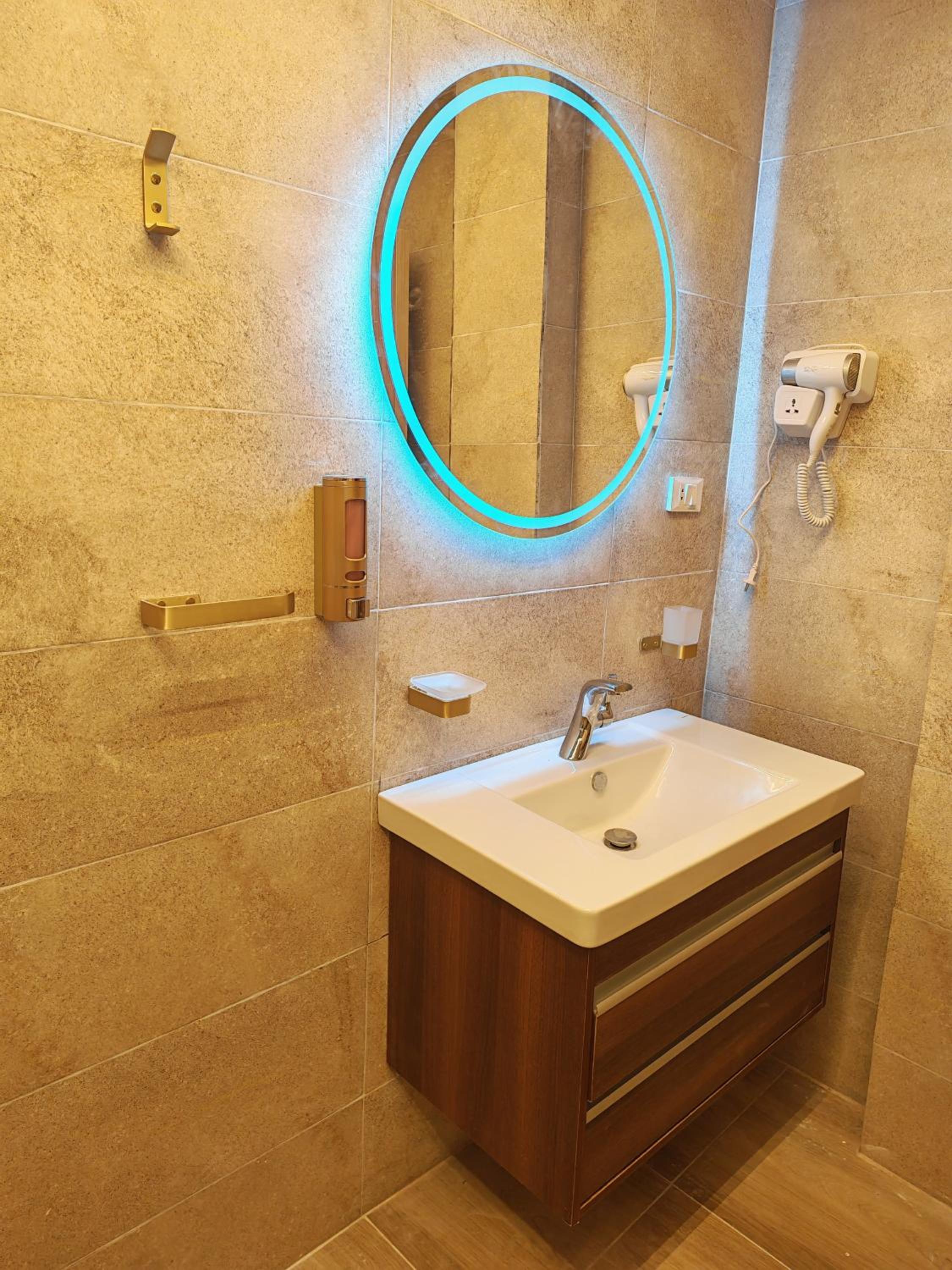 Tahrir apartments