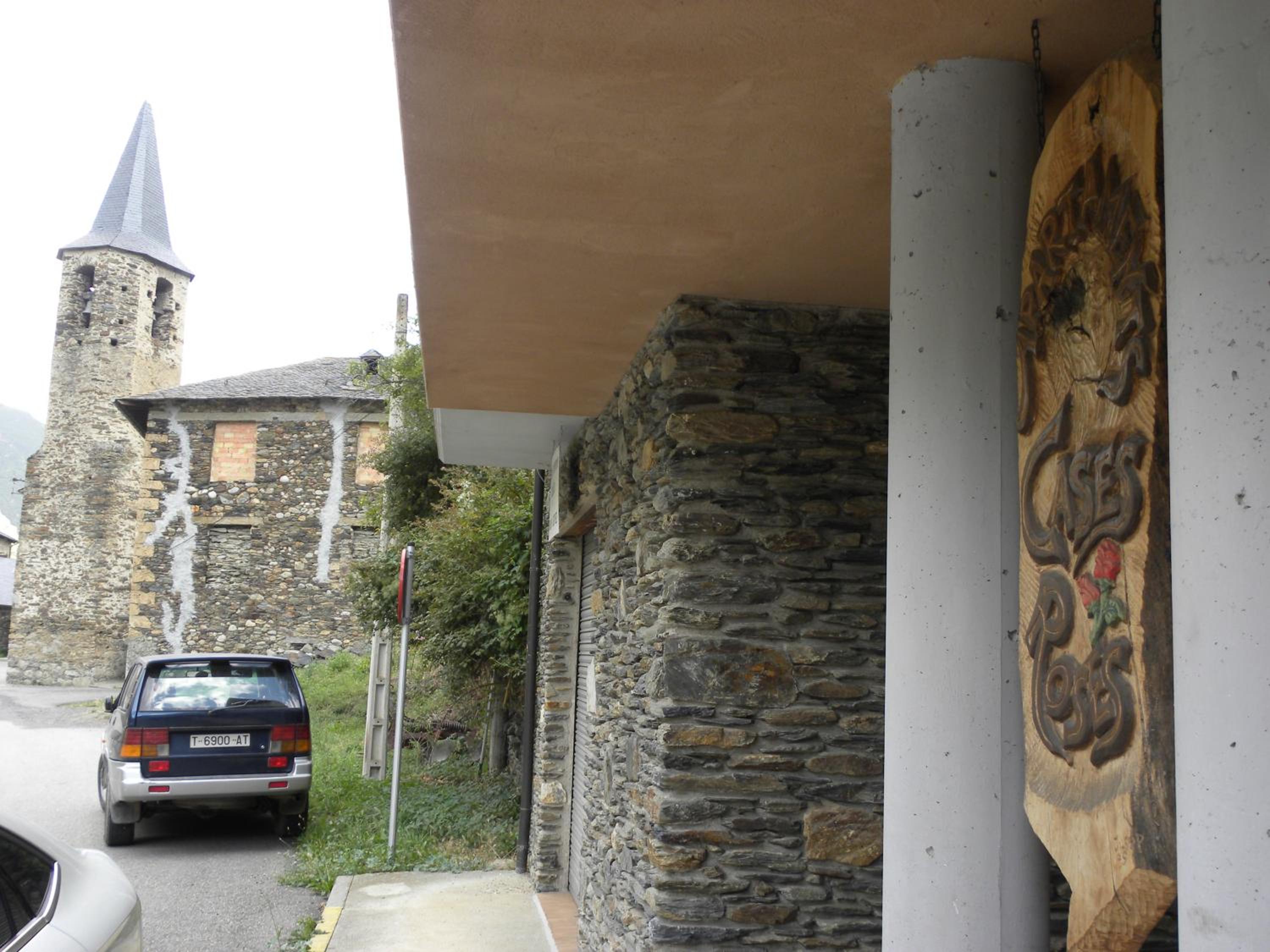 Photo 10