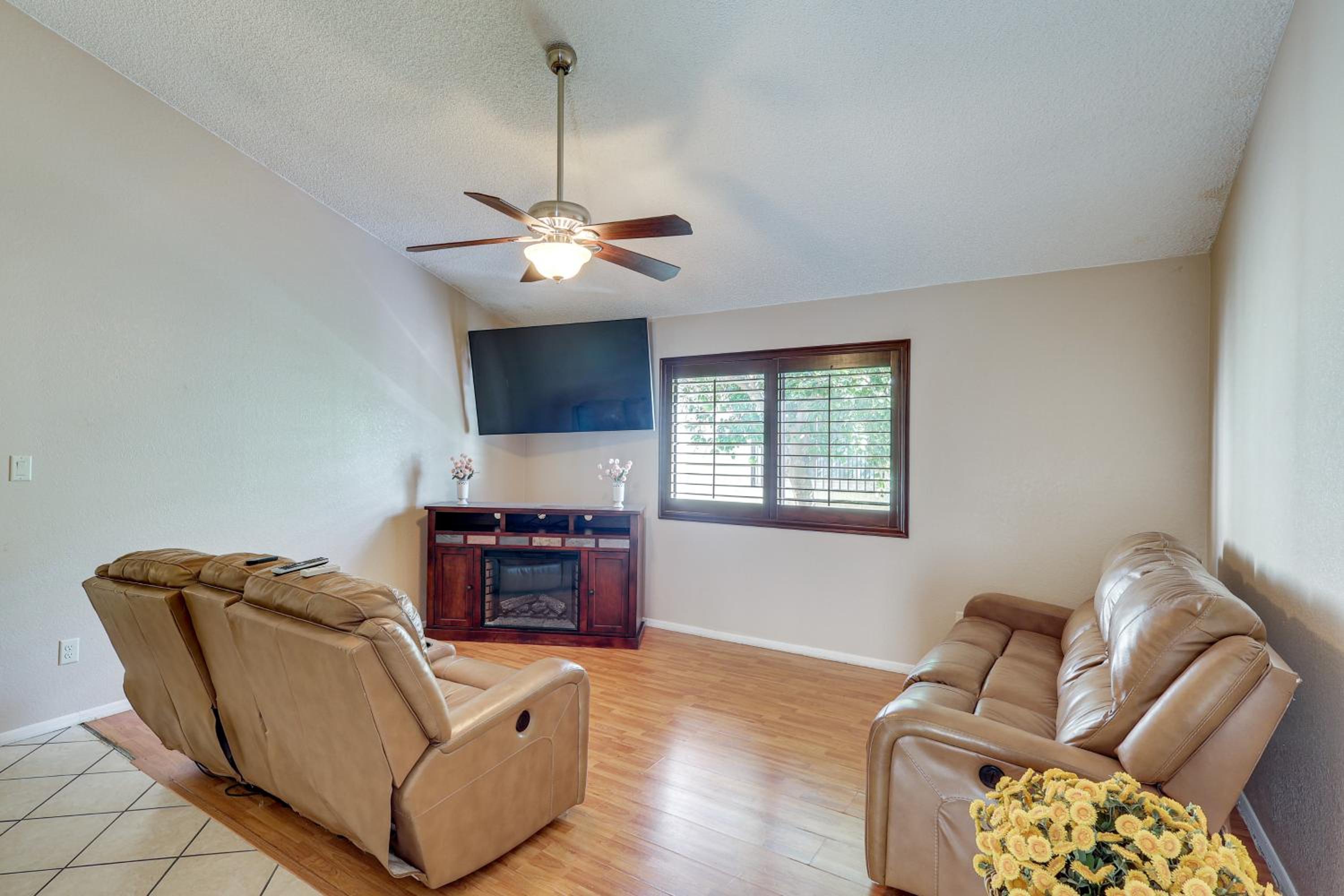 Close to Golf! Snowbird Retreat with Pool in Yuma