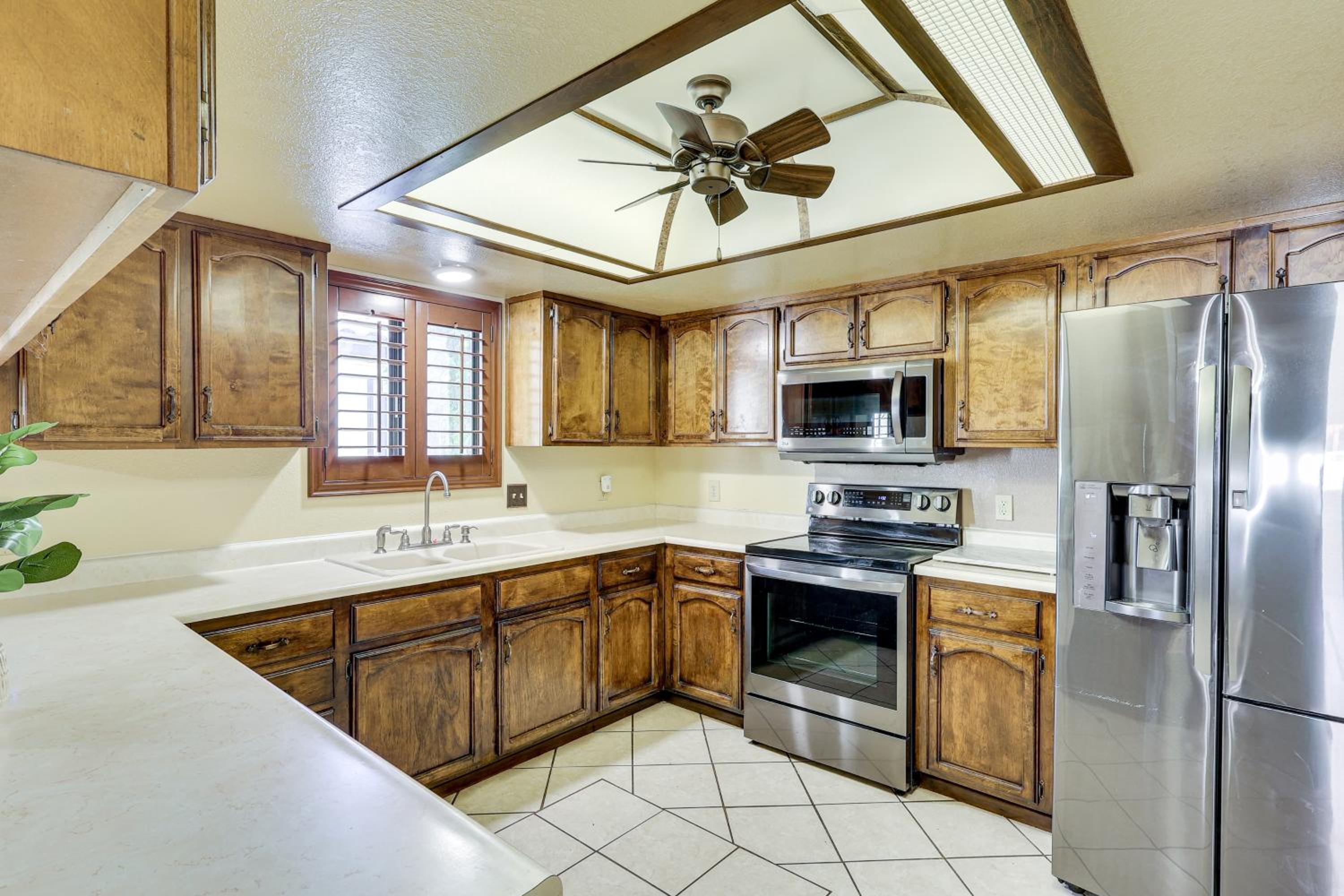 Close to Golf! Snowbird Retreat with Pool in Yuma
