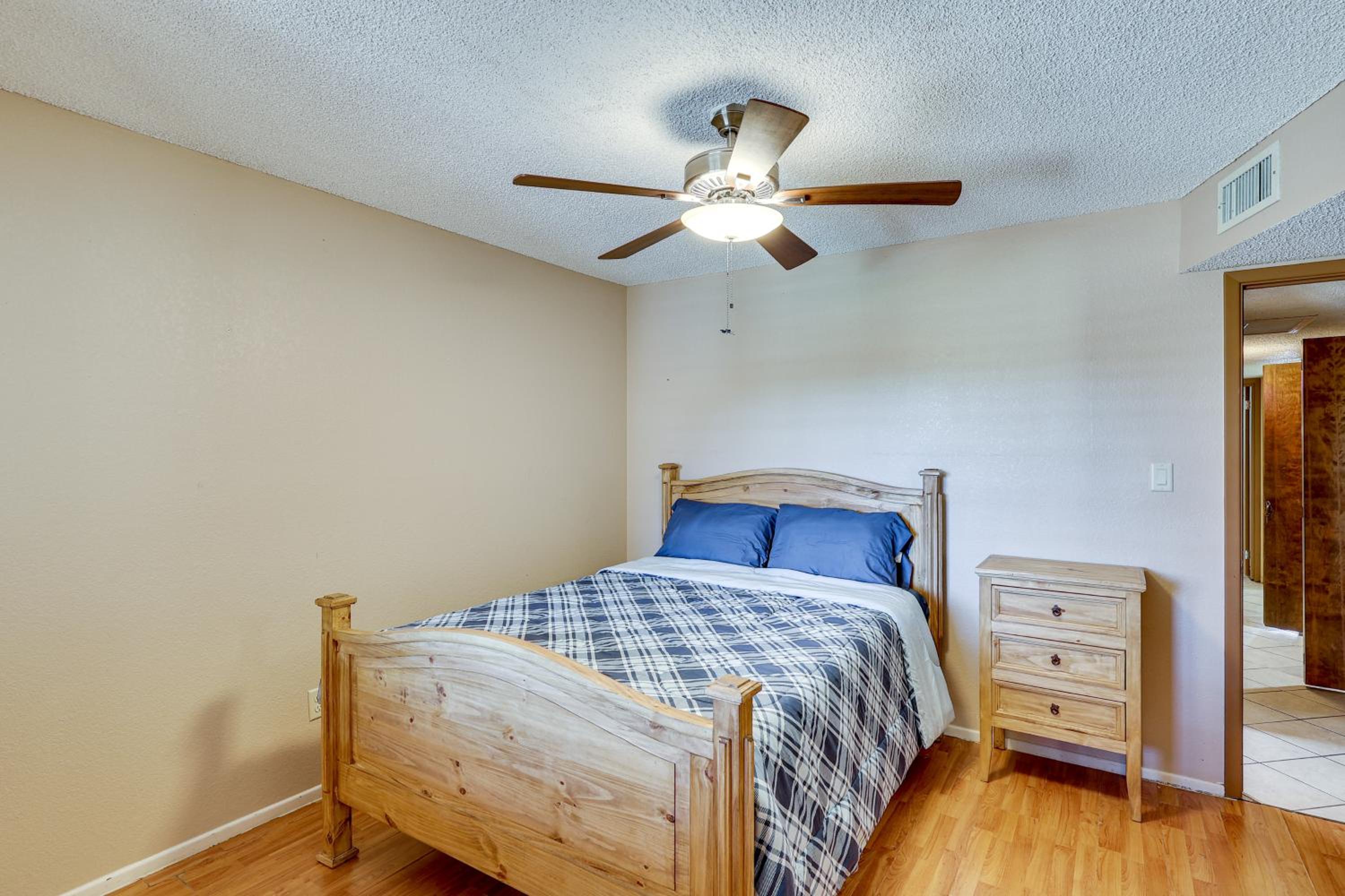 Close to Golf! Snowbird Retreat with Pool in Yuma