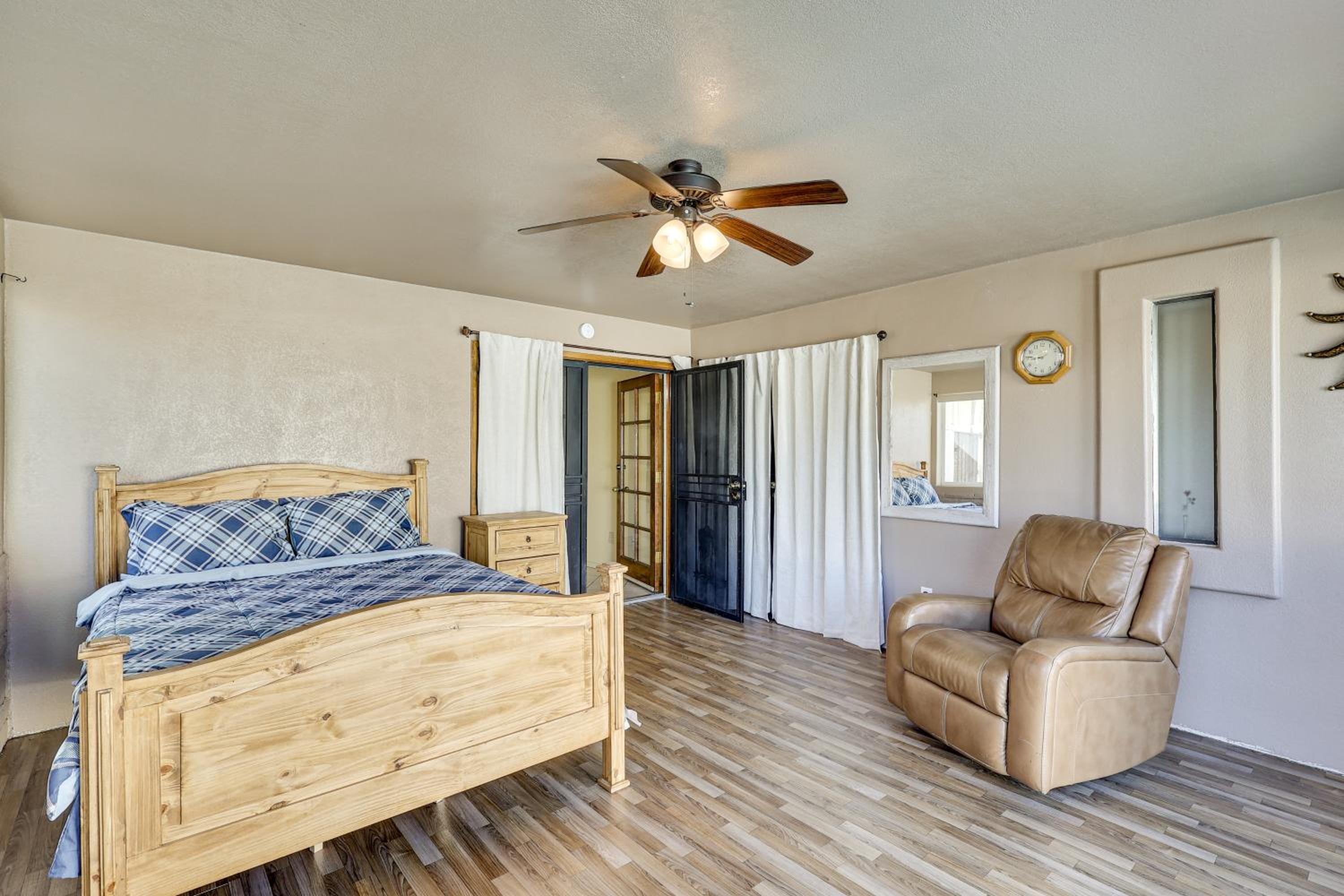 Close to Golf! Snowbird Retreat with Pool in Yuma