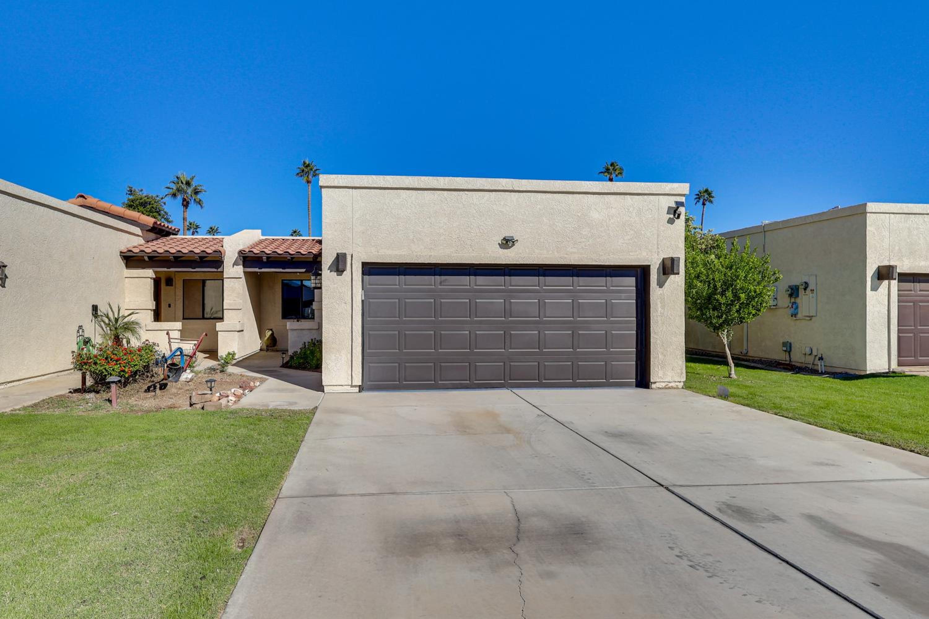 Close to Golf! Snowbird Retreat with Pool in Yuma