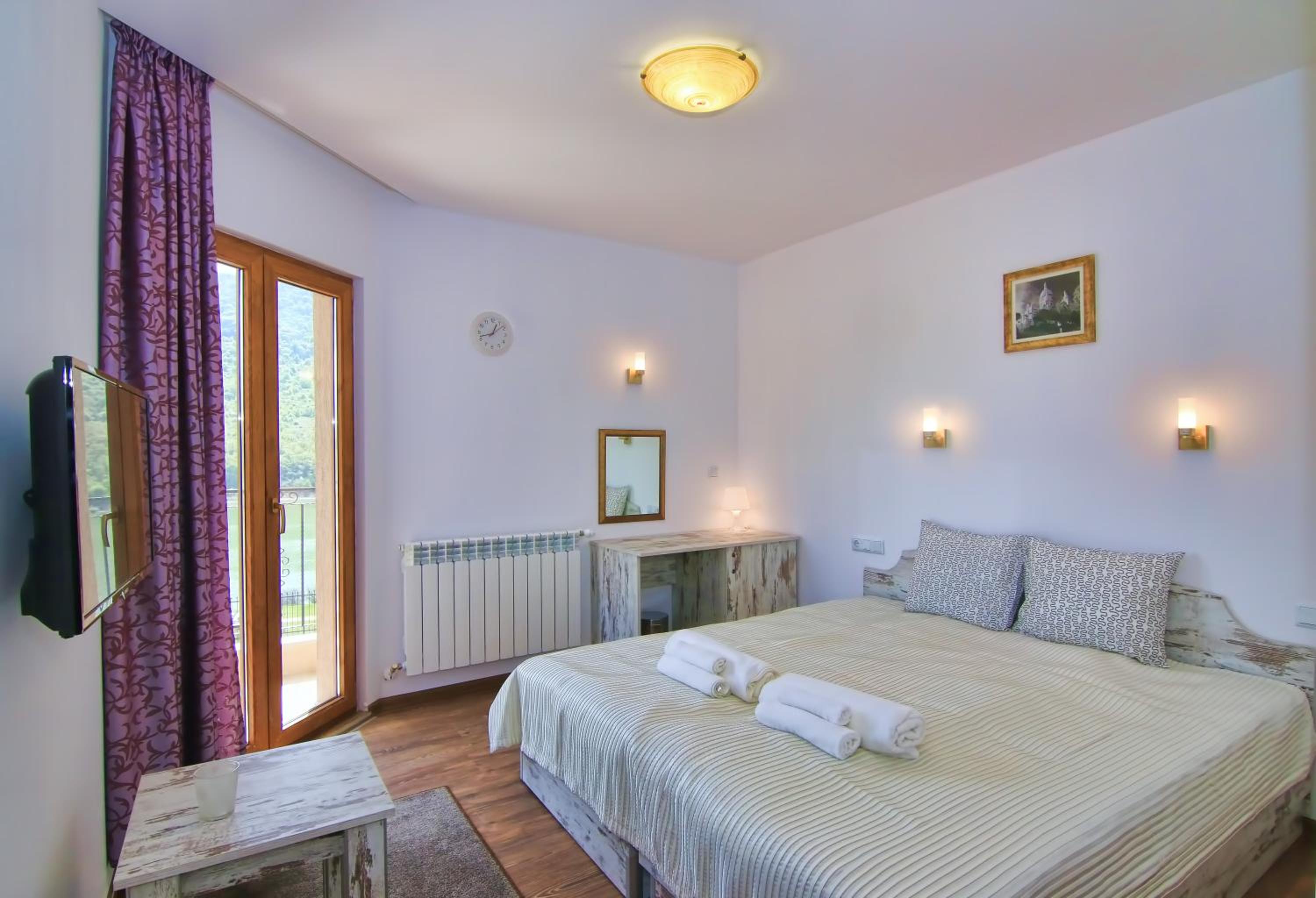 Eco House Kitana