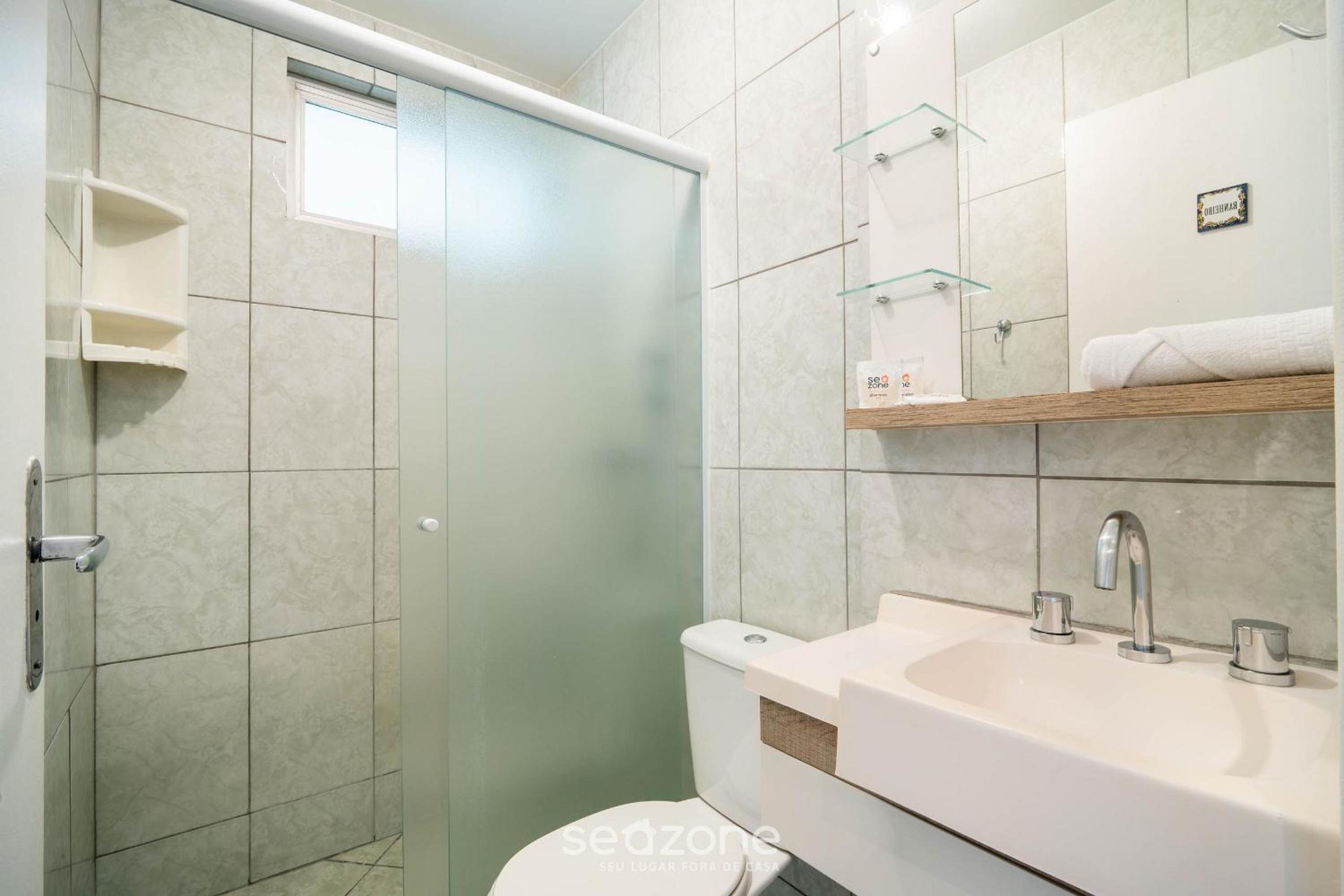 Ap in Condo w/ access, 200m from the beach CBO0103