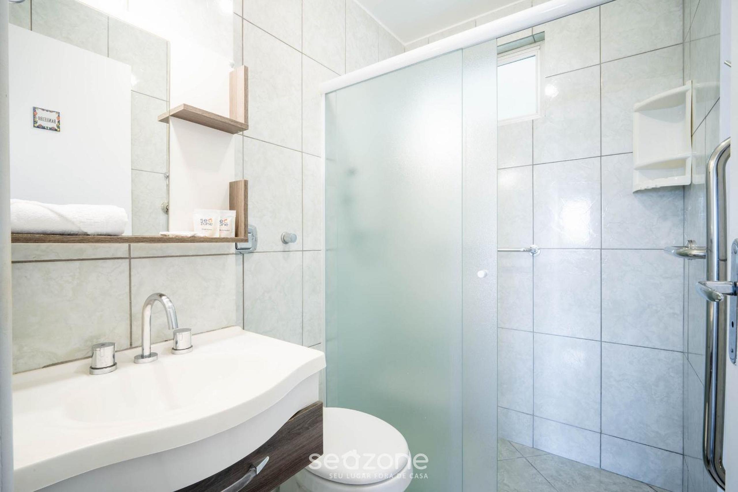 Ap in Condo w/ access, 200m from the beach CBO0103