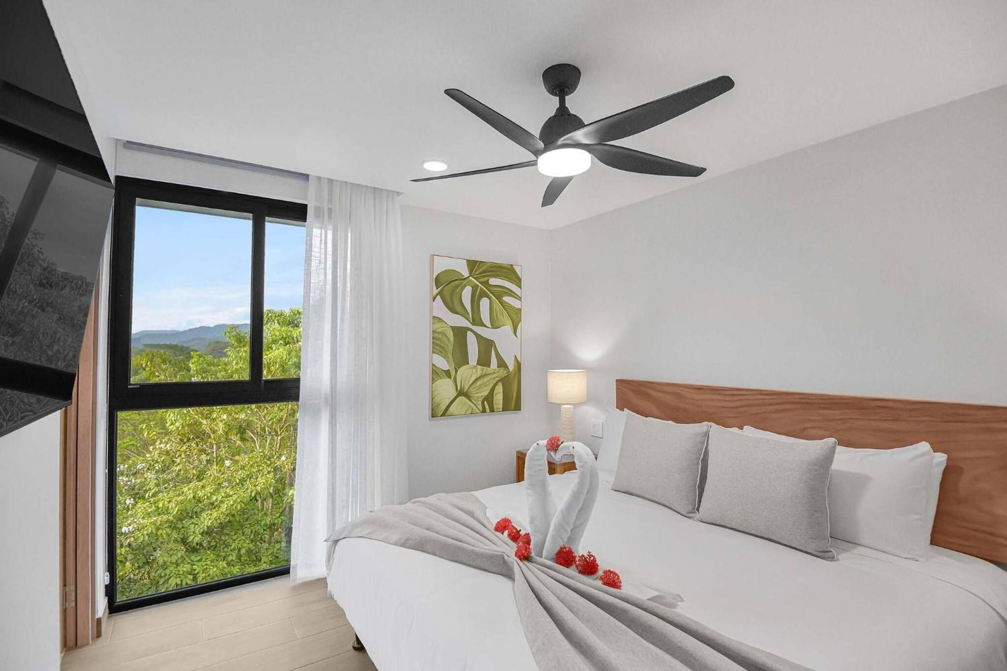 Heavenly View - 2 BDRM Oceanview Apartment
