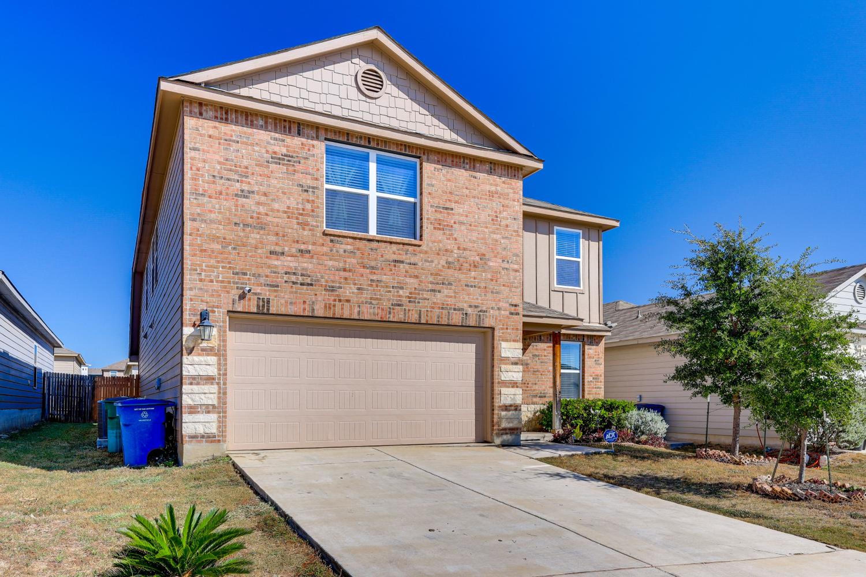Spacious San Antonio Family Retreat Near SeaWorld!