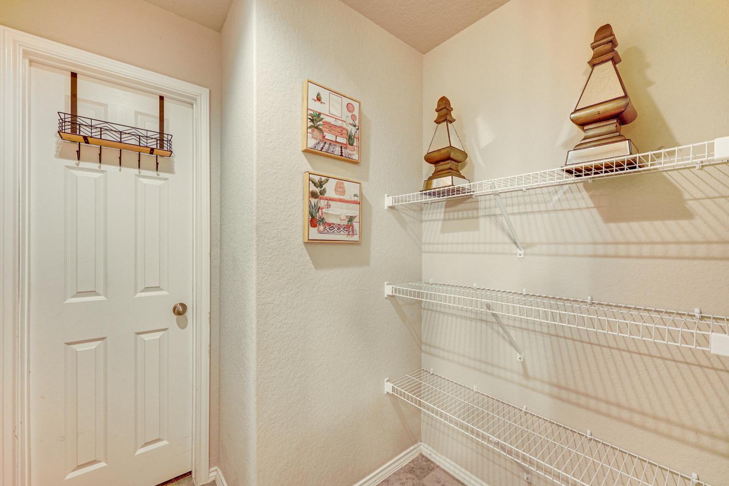 Spacious San Antonio Family Retreat Near SeaWorld!